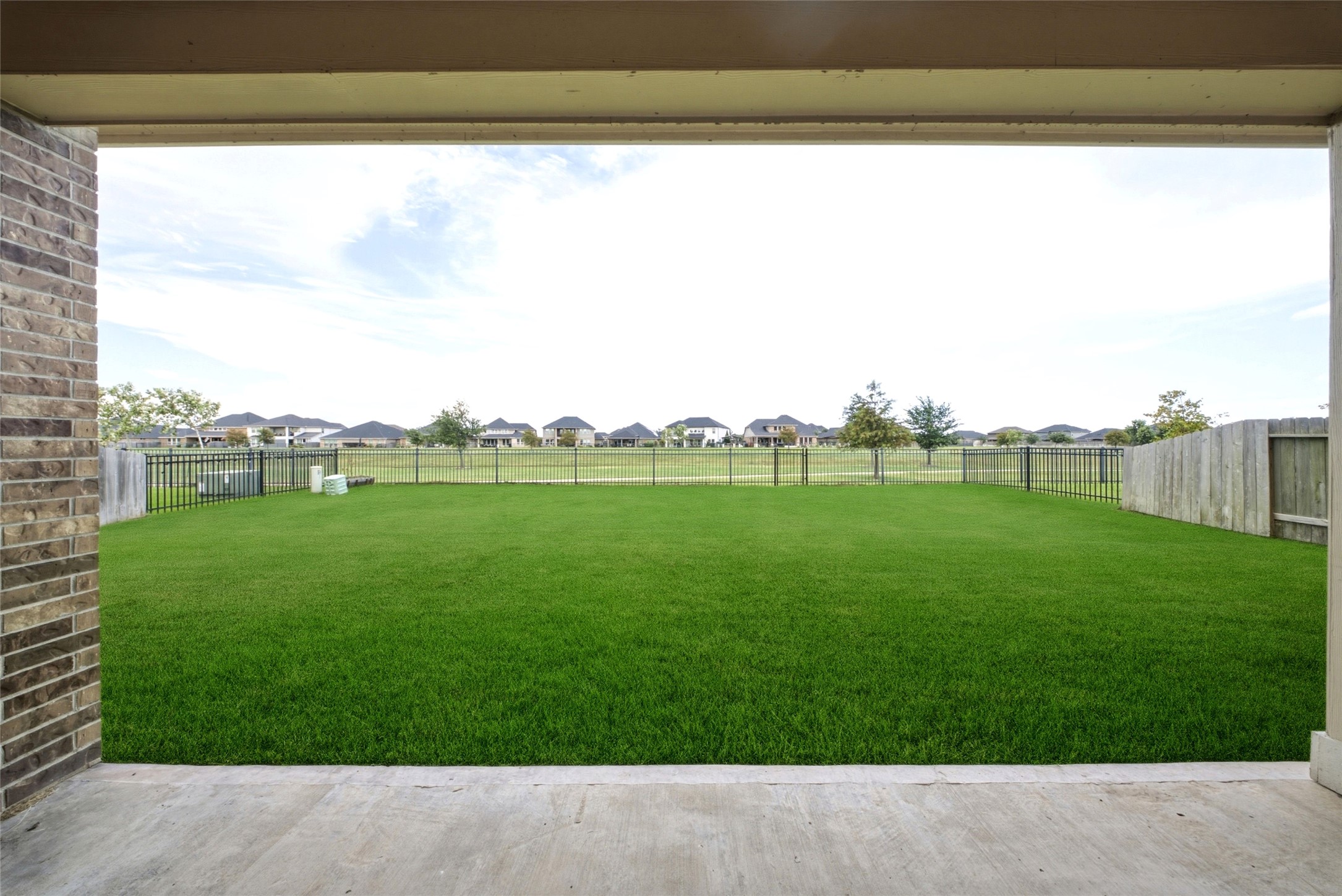 710 Turner Cove Court Property Photo 33