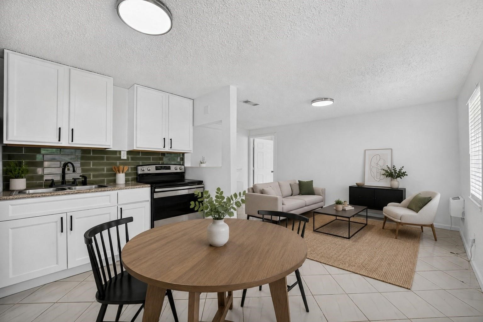 6910 Bintliff Boulevard B Property Photo 4