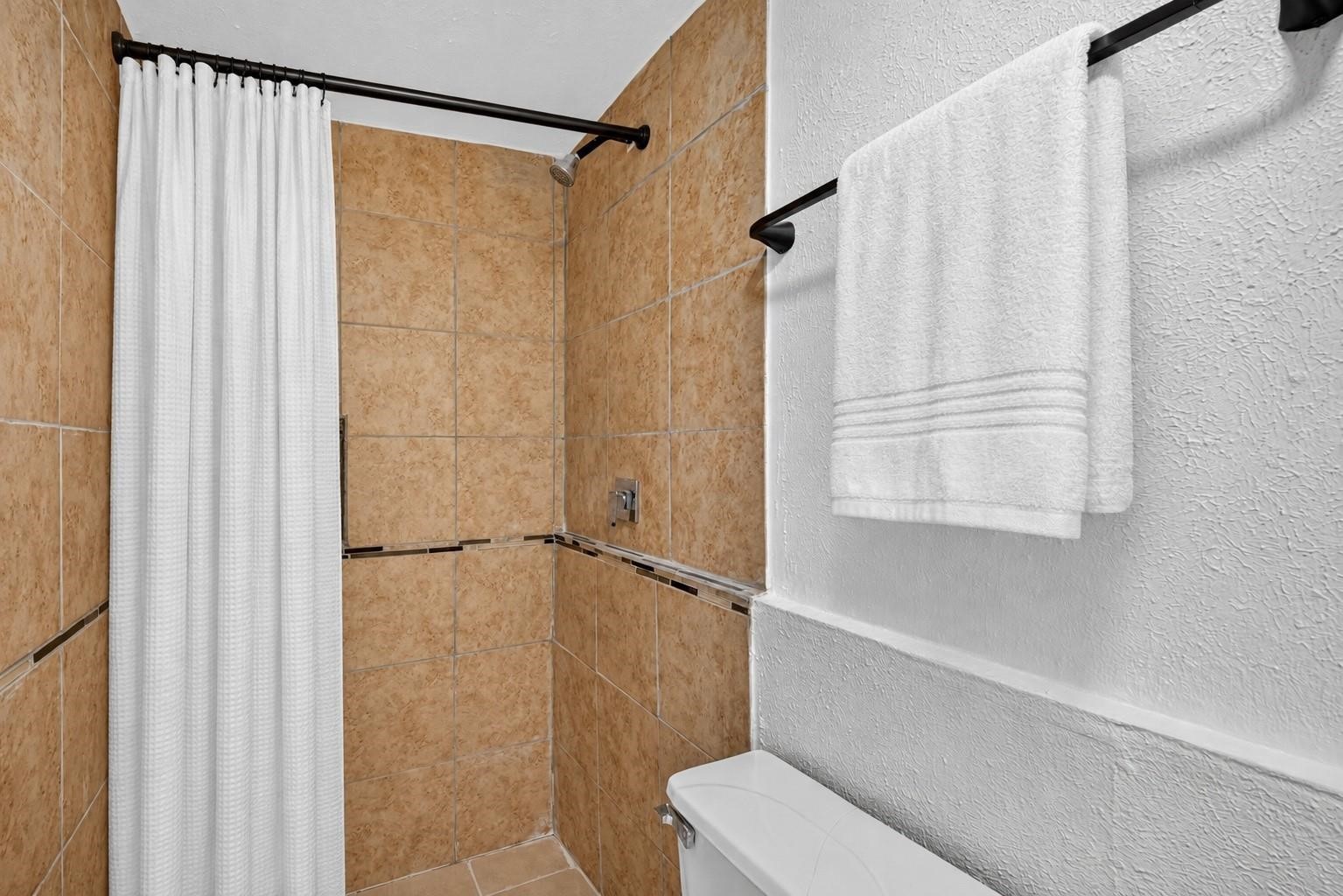 6910 Bintliff Boulevard B Property Photo 17