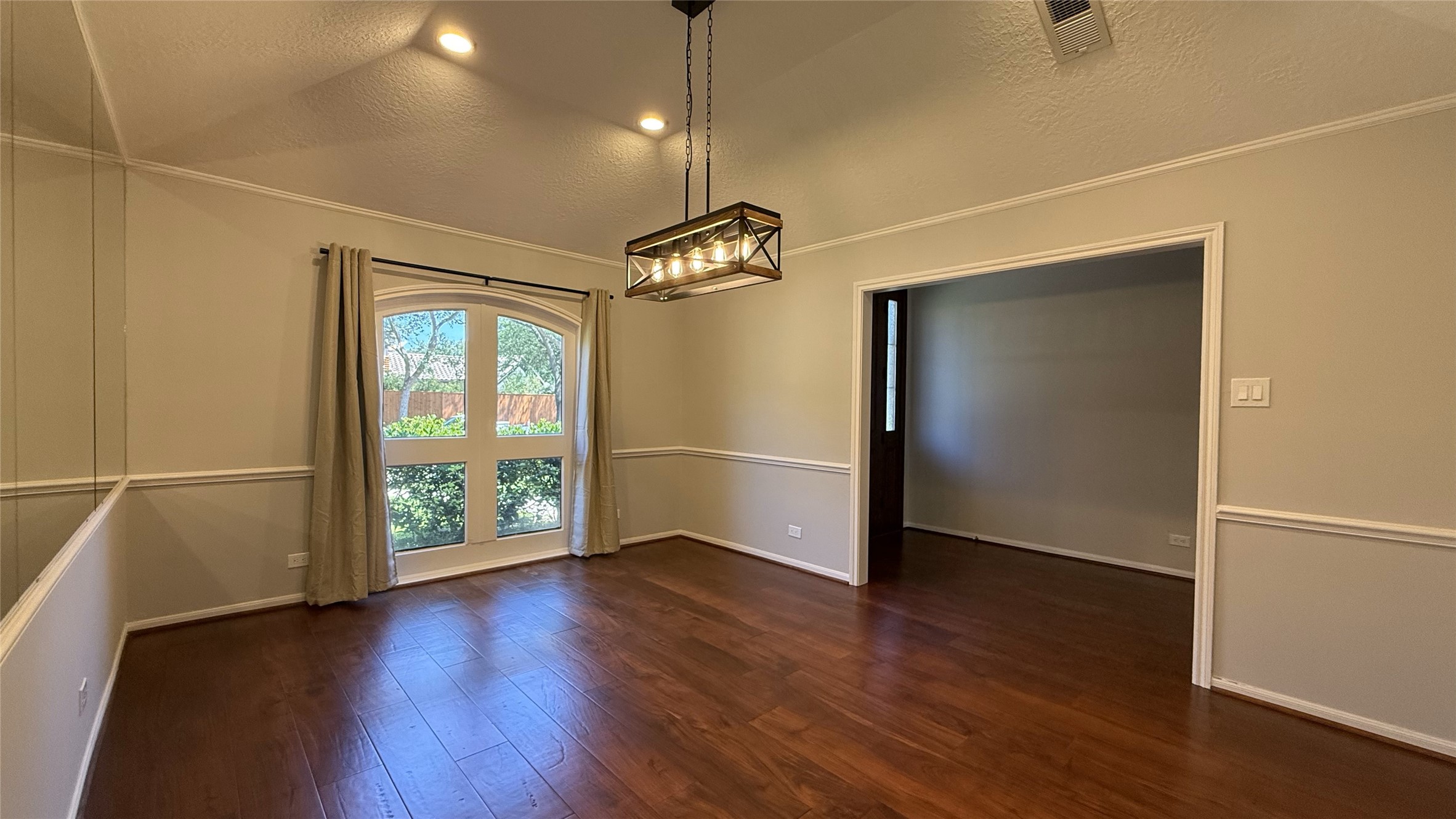 11527 Cedar Creek Drive Property Photo 11