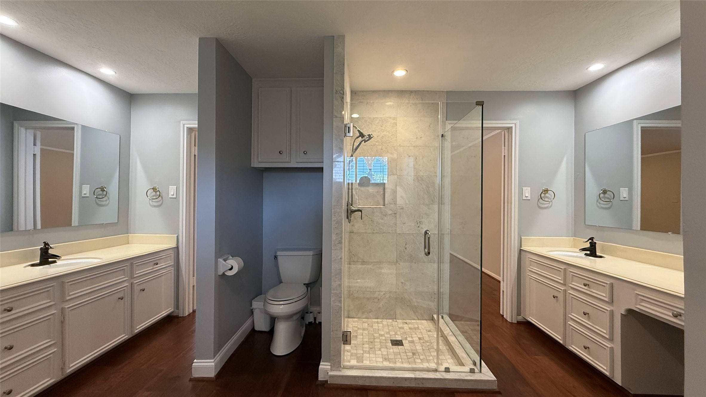 11527 Cedar Creek Drive Property Photo 23