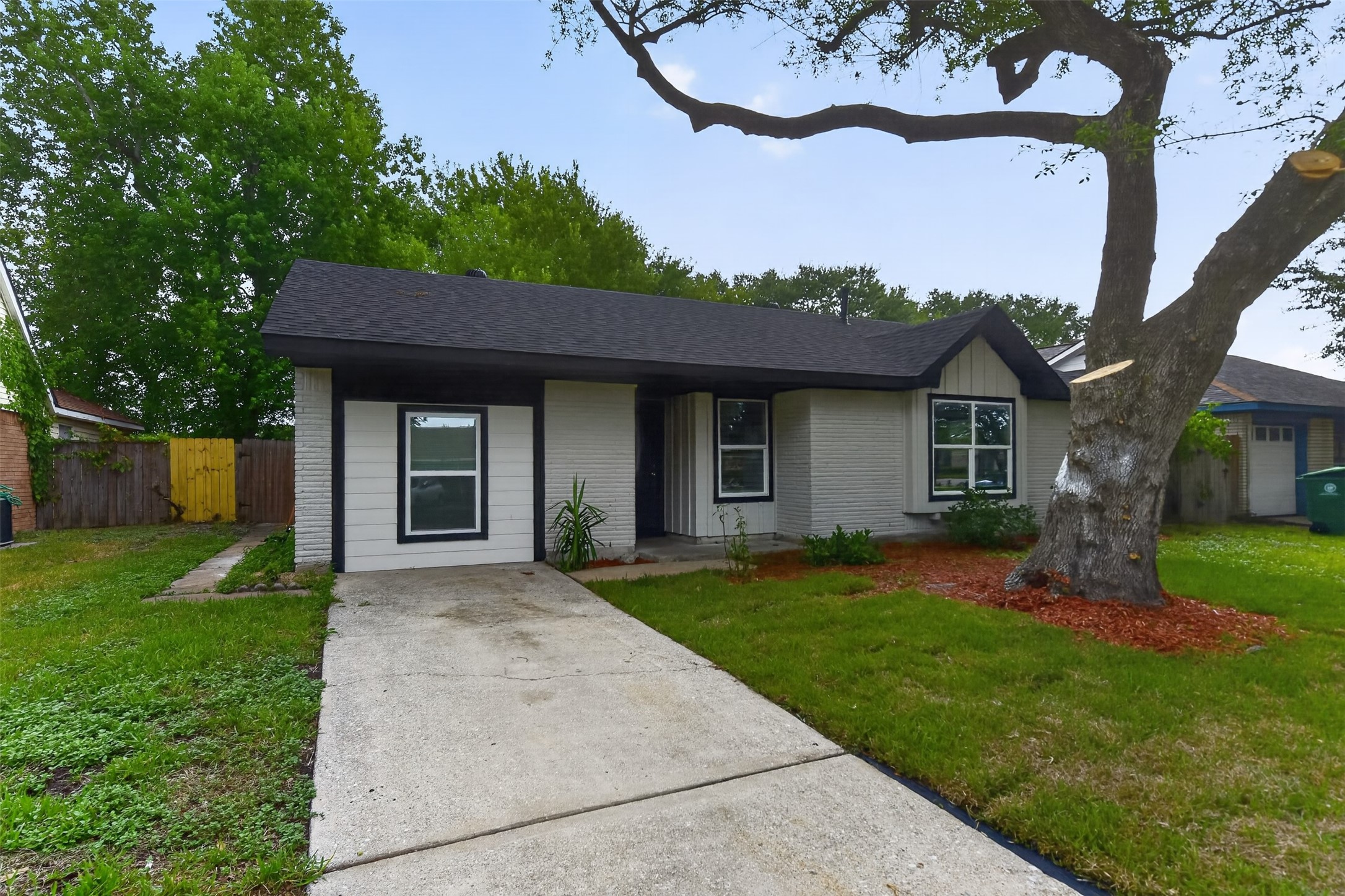 3318 Ripplebrook Drive Property Photo 1