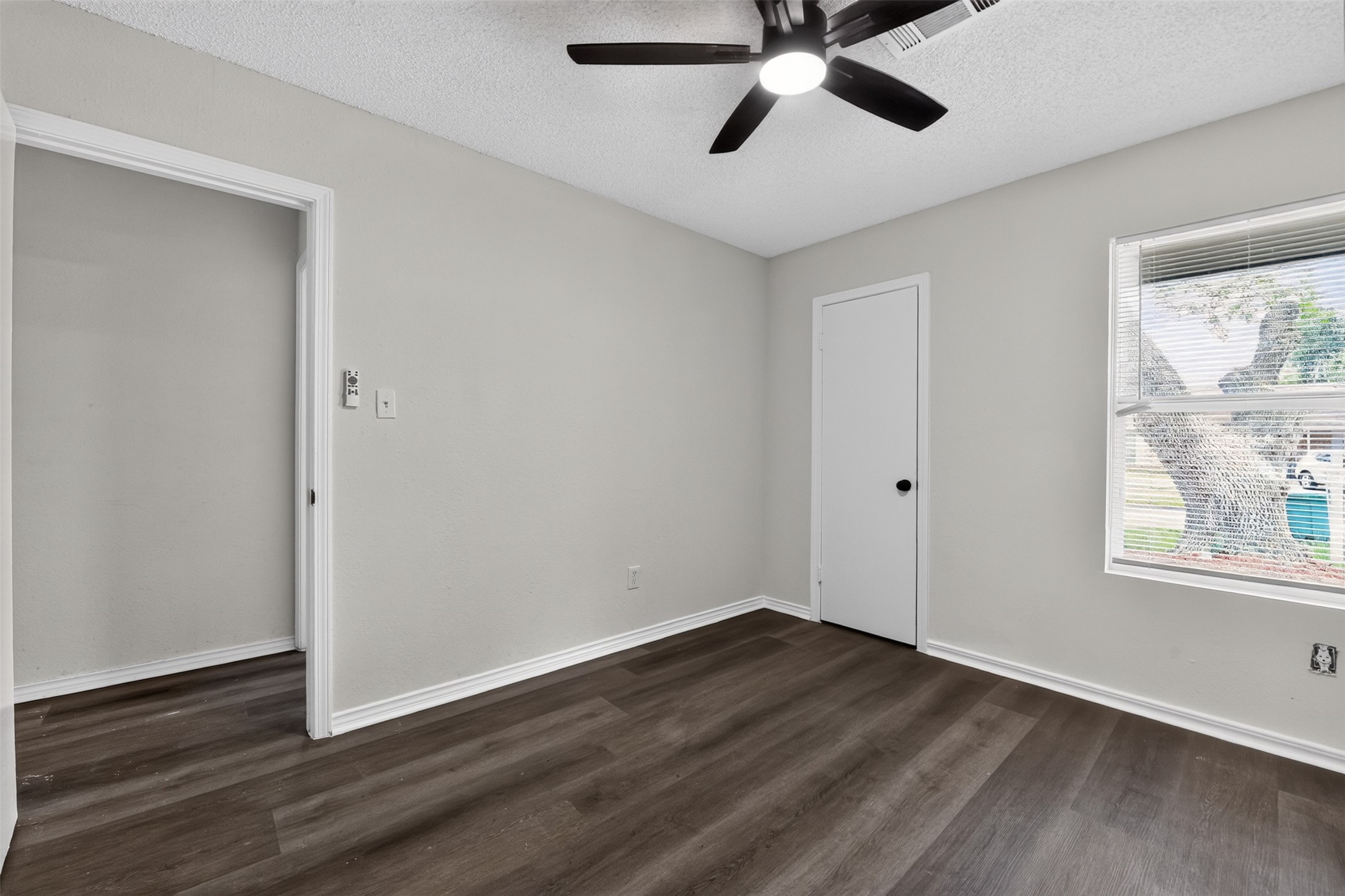 3318 Ripplebrook Drive Property Photo 23