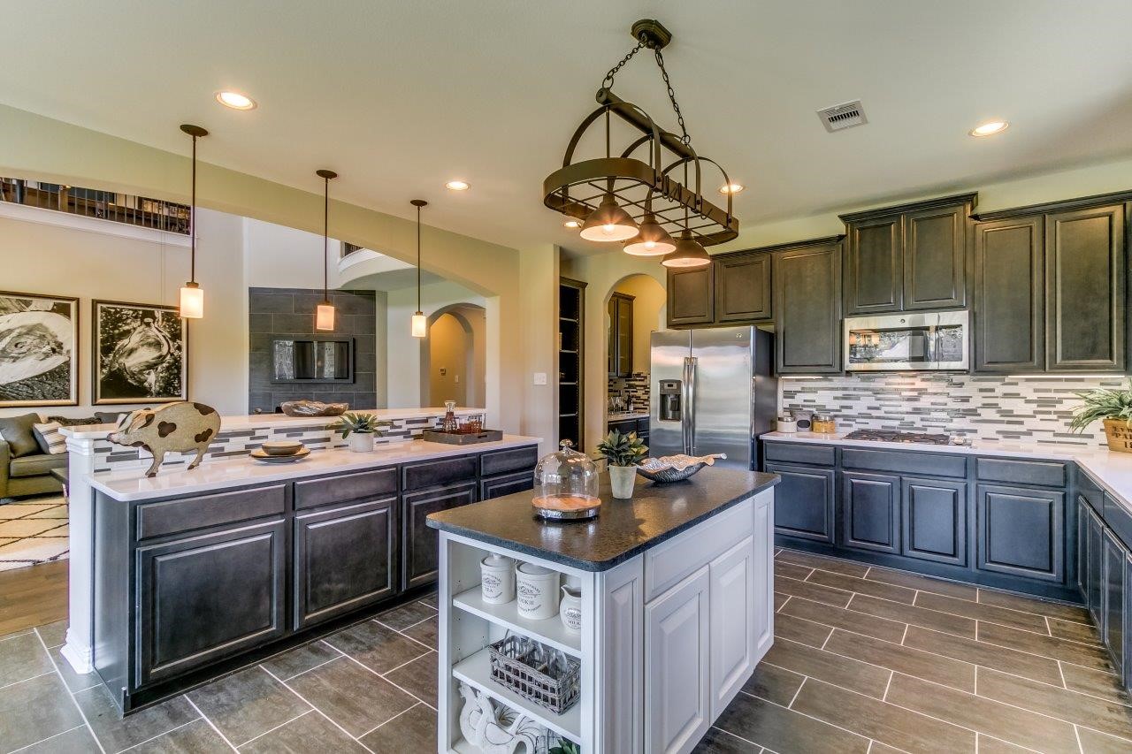 6403 Amberwood Drive Property Photo 8