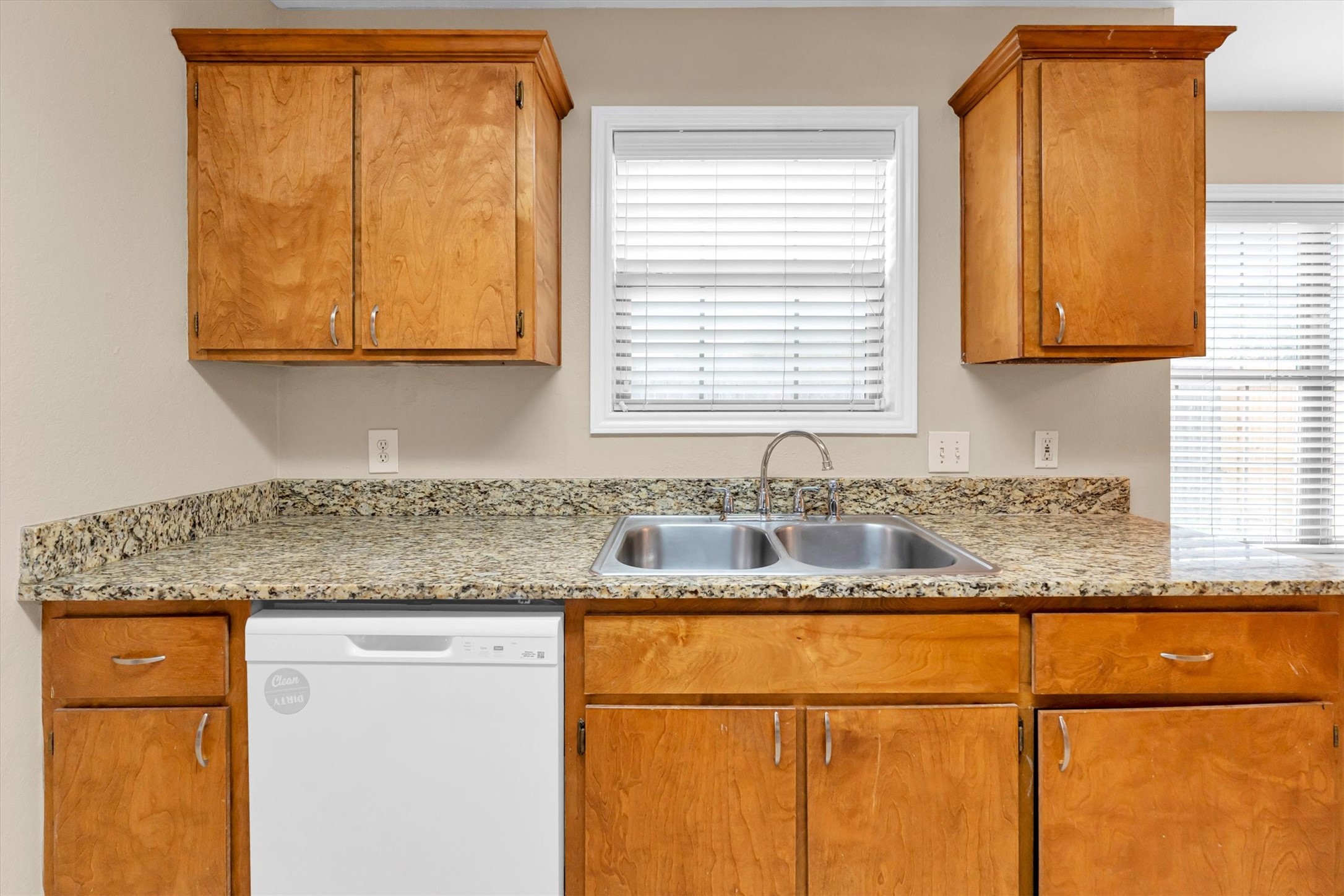 112 Vista Way Property Photo 14