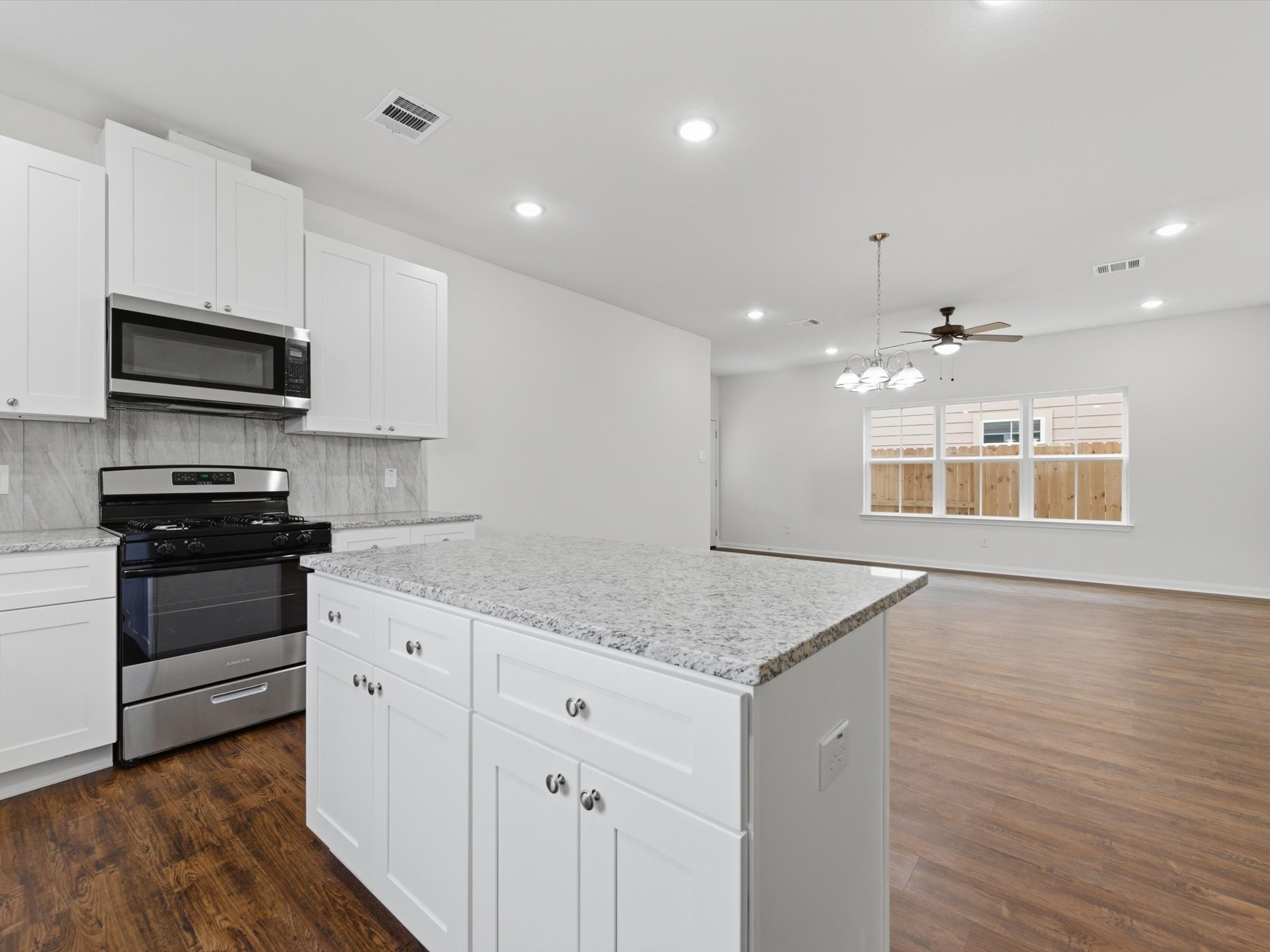 2803 Topiary Lane Property Photo 15