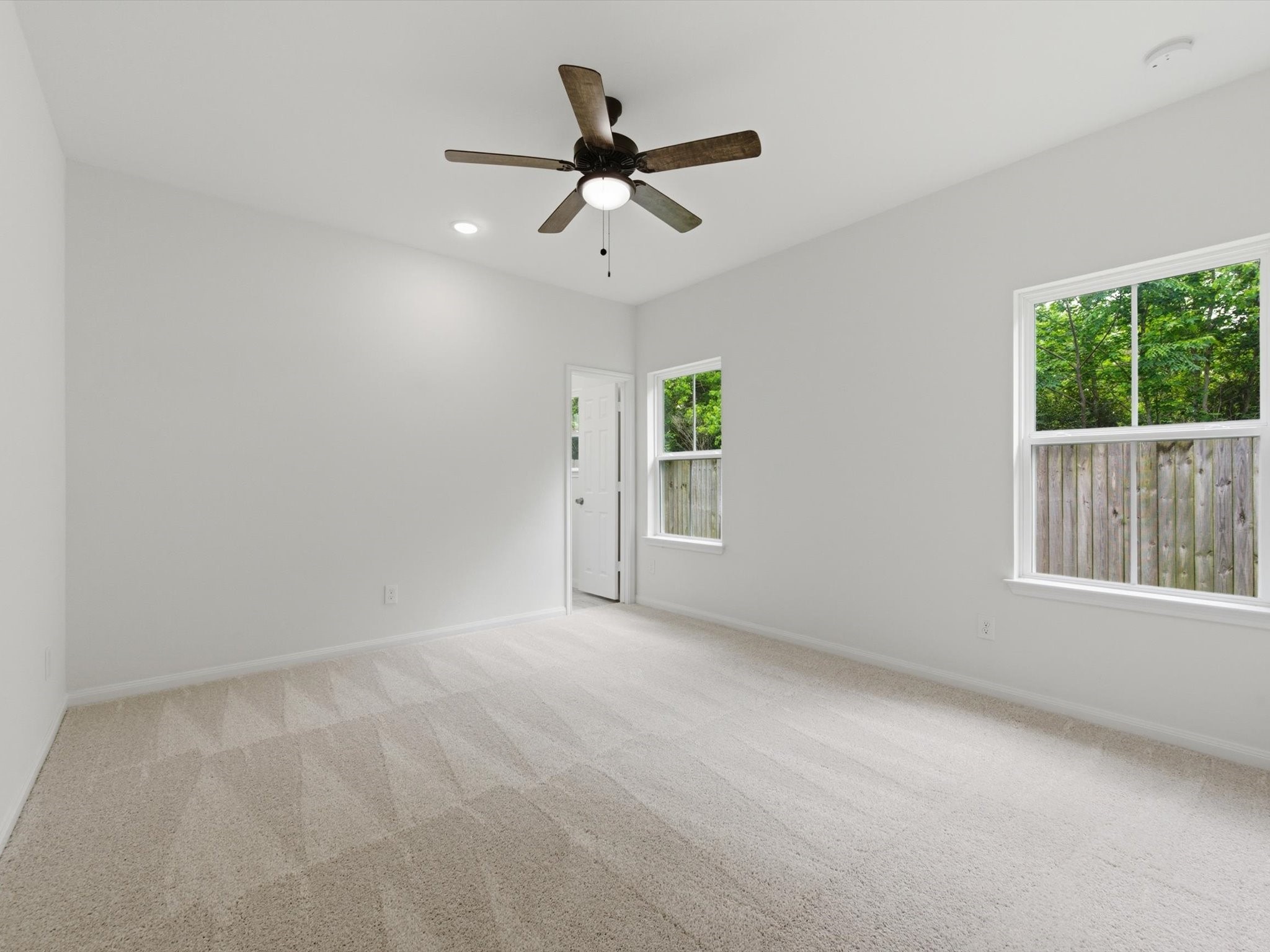 2803 Topiary Lane Property Photo 17