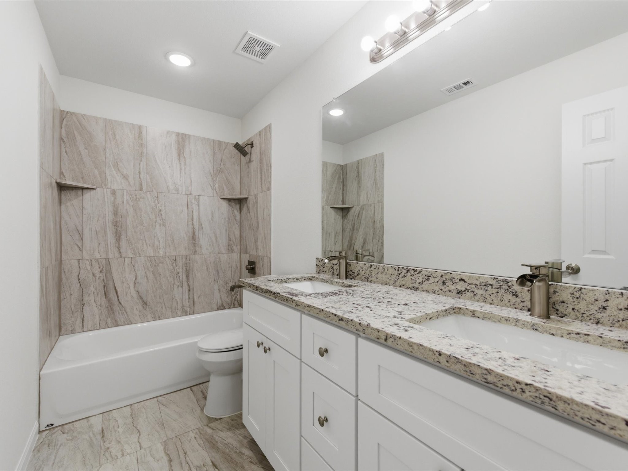 2803 Topiary Lane Property Photo 24