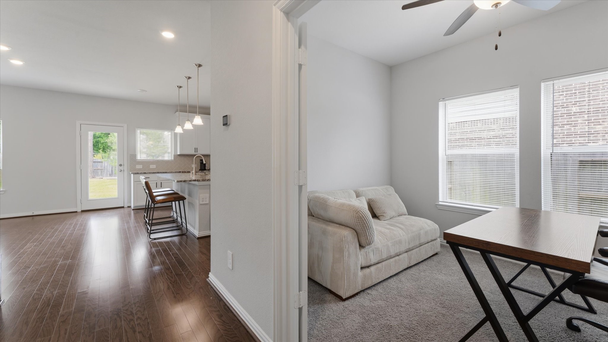 327 Honey Mesquite Path Property Photo 7