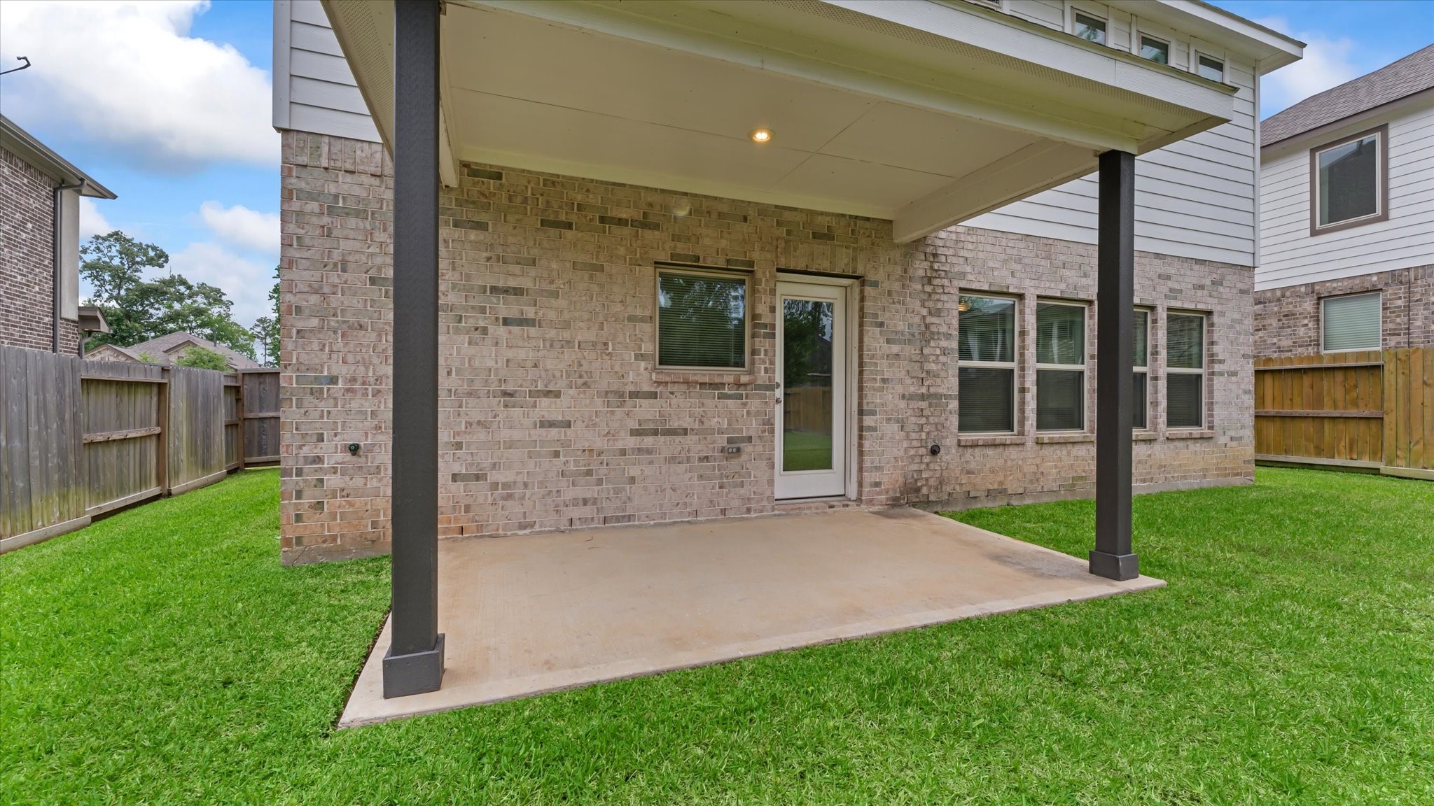 327 Honey Mesquite Path Property Photo 32