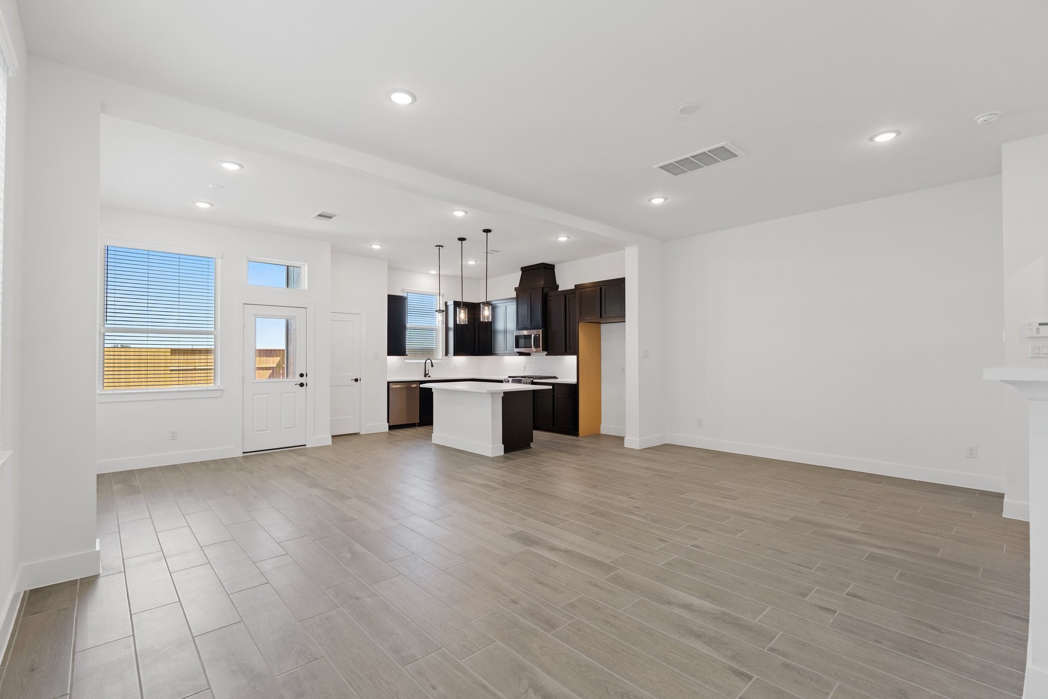 10115 Agave Point Lane Property Photo 3