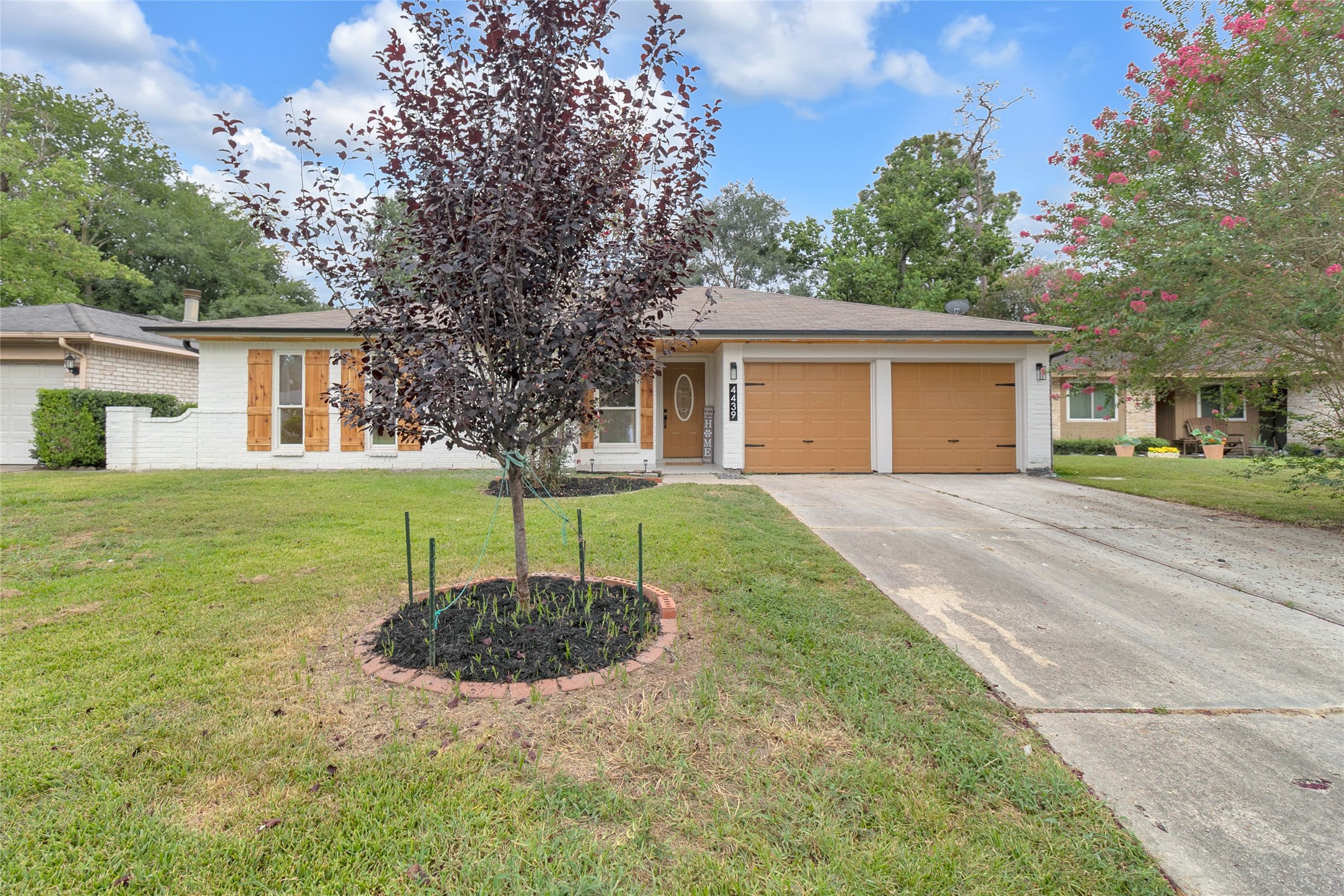 4439 Reynaldo Drive Property Photo 8
