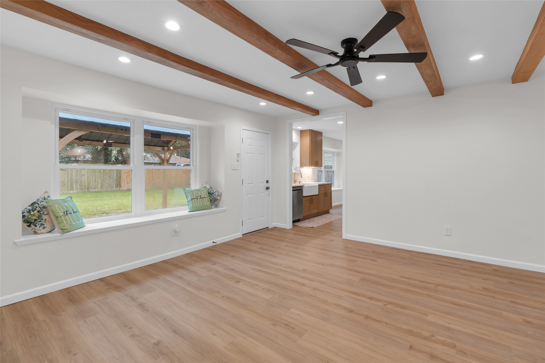 4439 Reynaldo Drive Property Photo 12