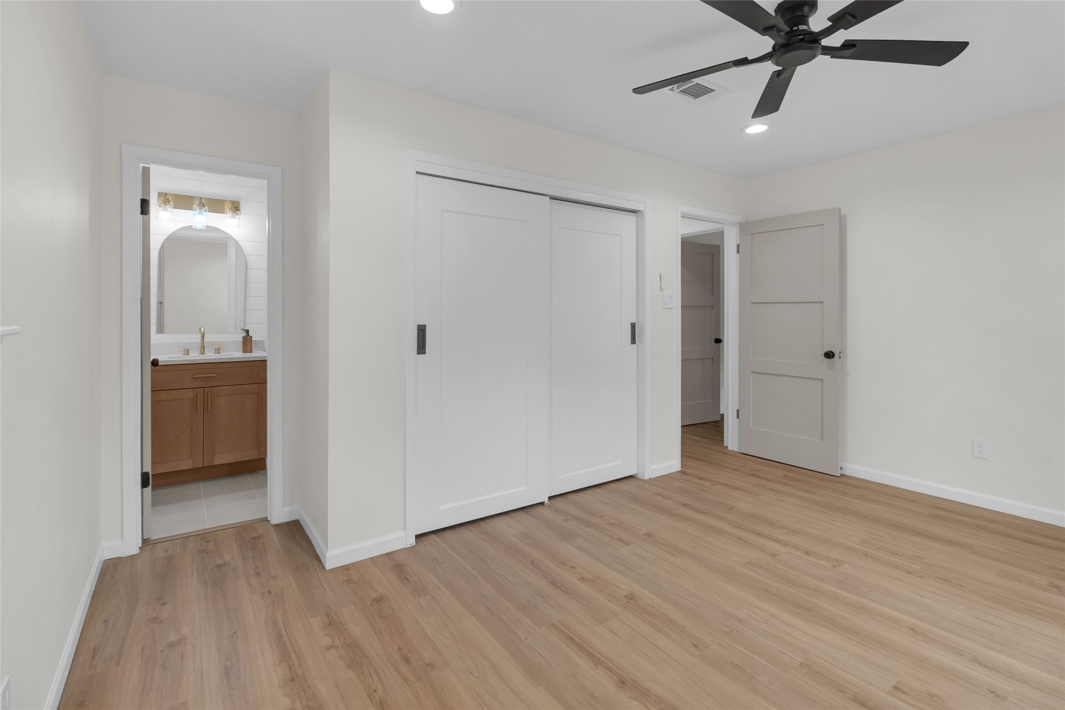4439 Reynaldo Drive Property Photo 20