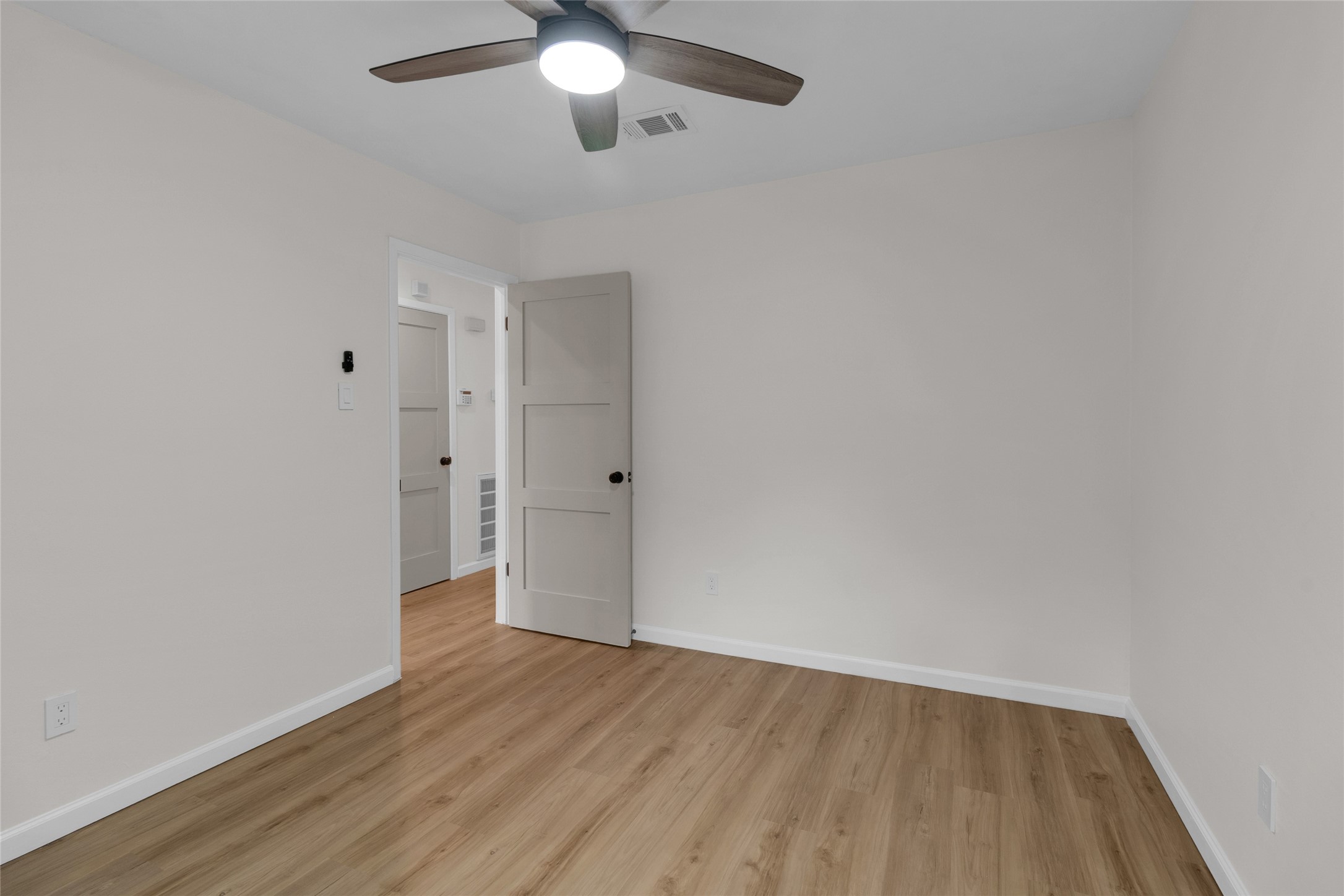 4439 Reynaldo Drive Property Photo 25