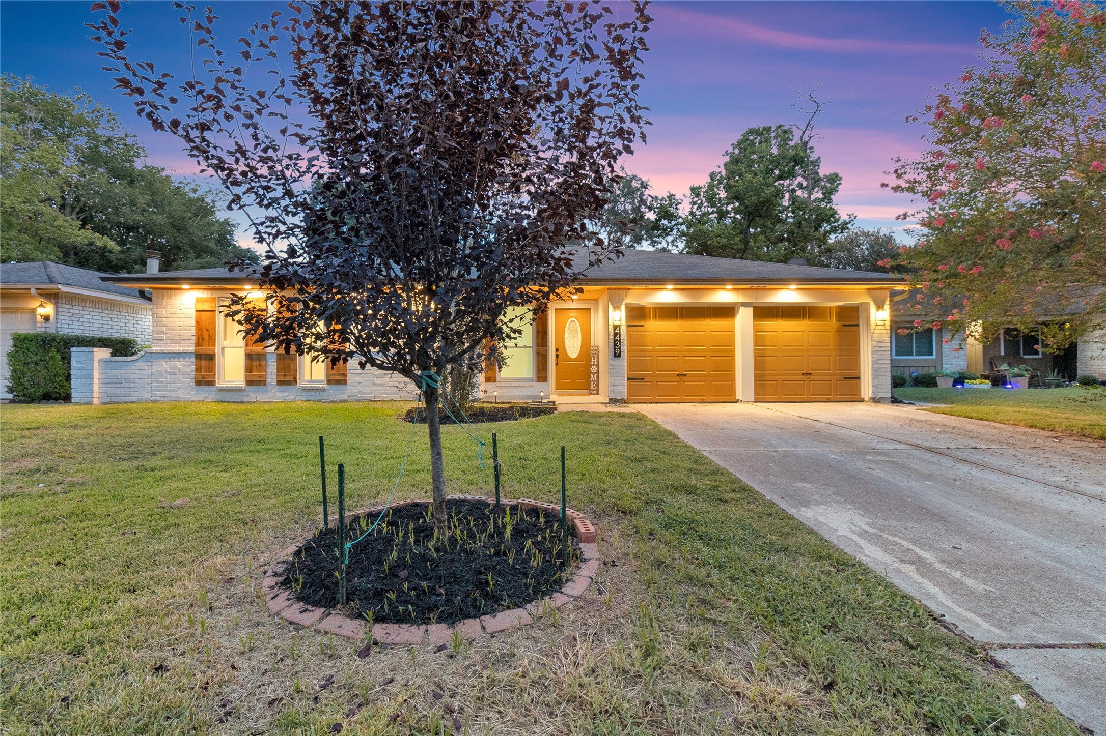4439 Reynaldo Drive Property Photo 39