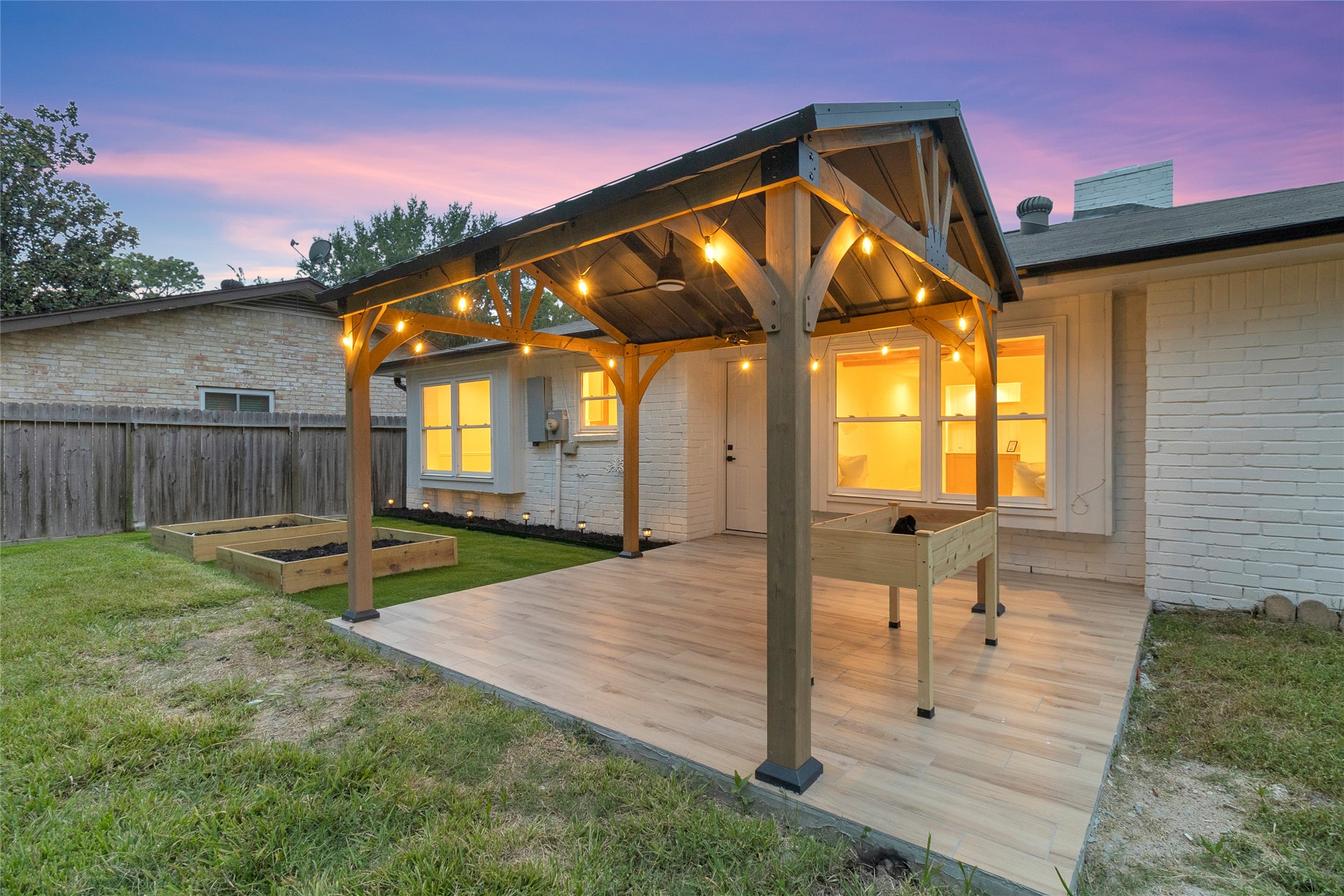 4439 Reynaldo Drive Property Photo 43