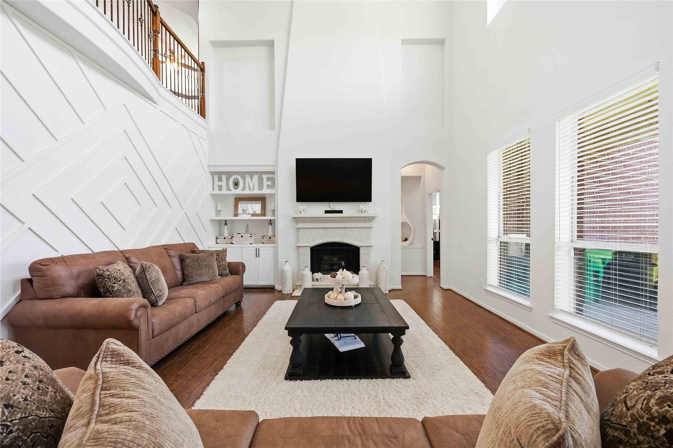 2526 Crystal Shore Drive Property Photo 15