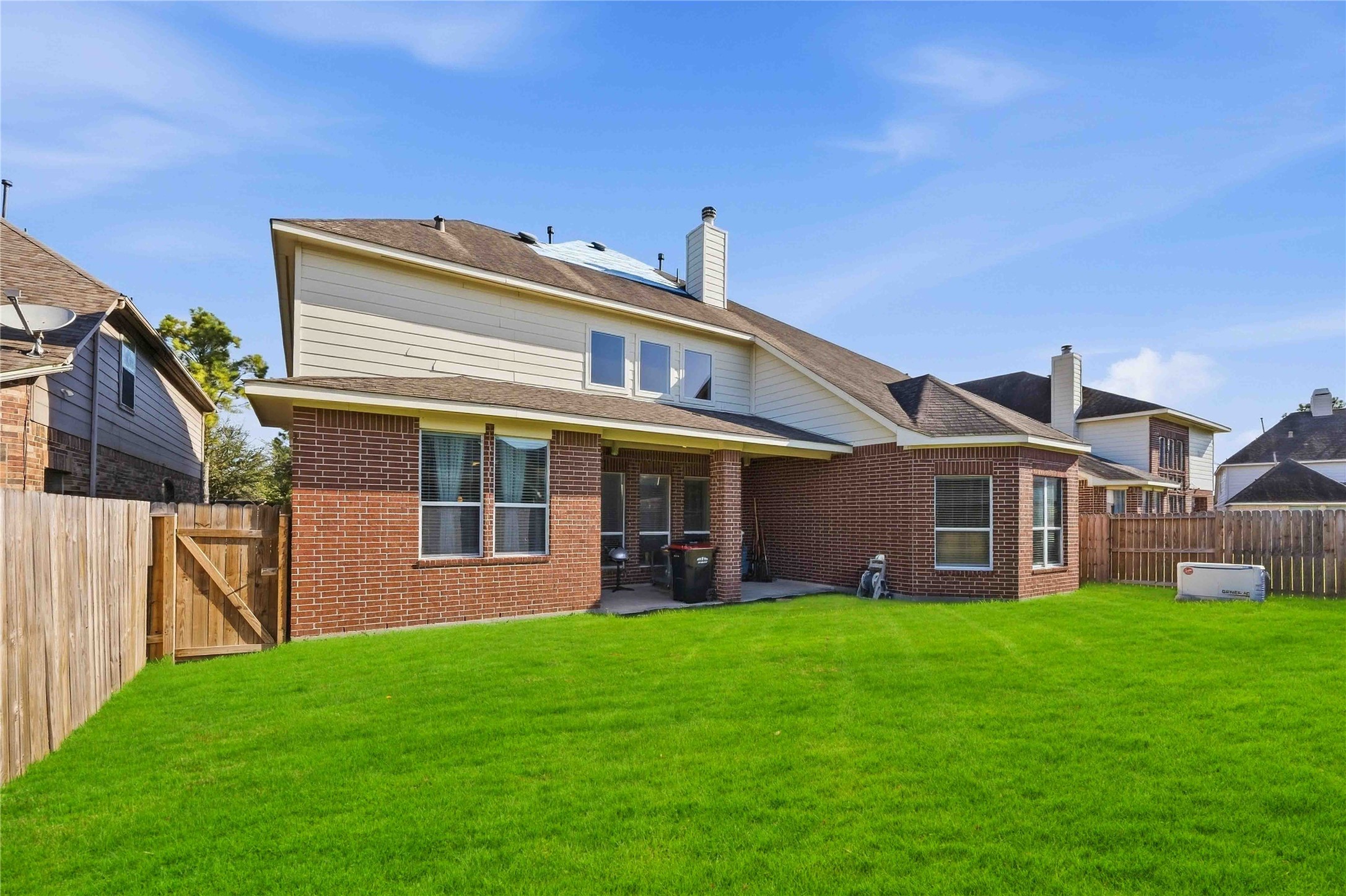2526 Crystal Shore Drive Property Photo 41