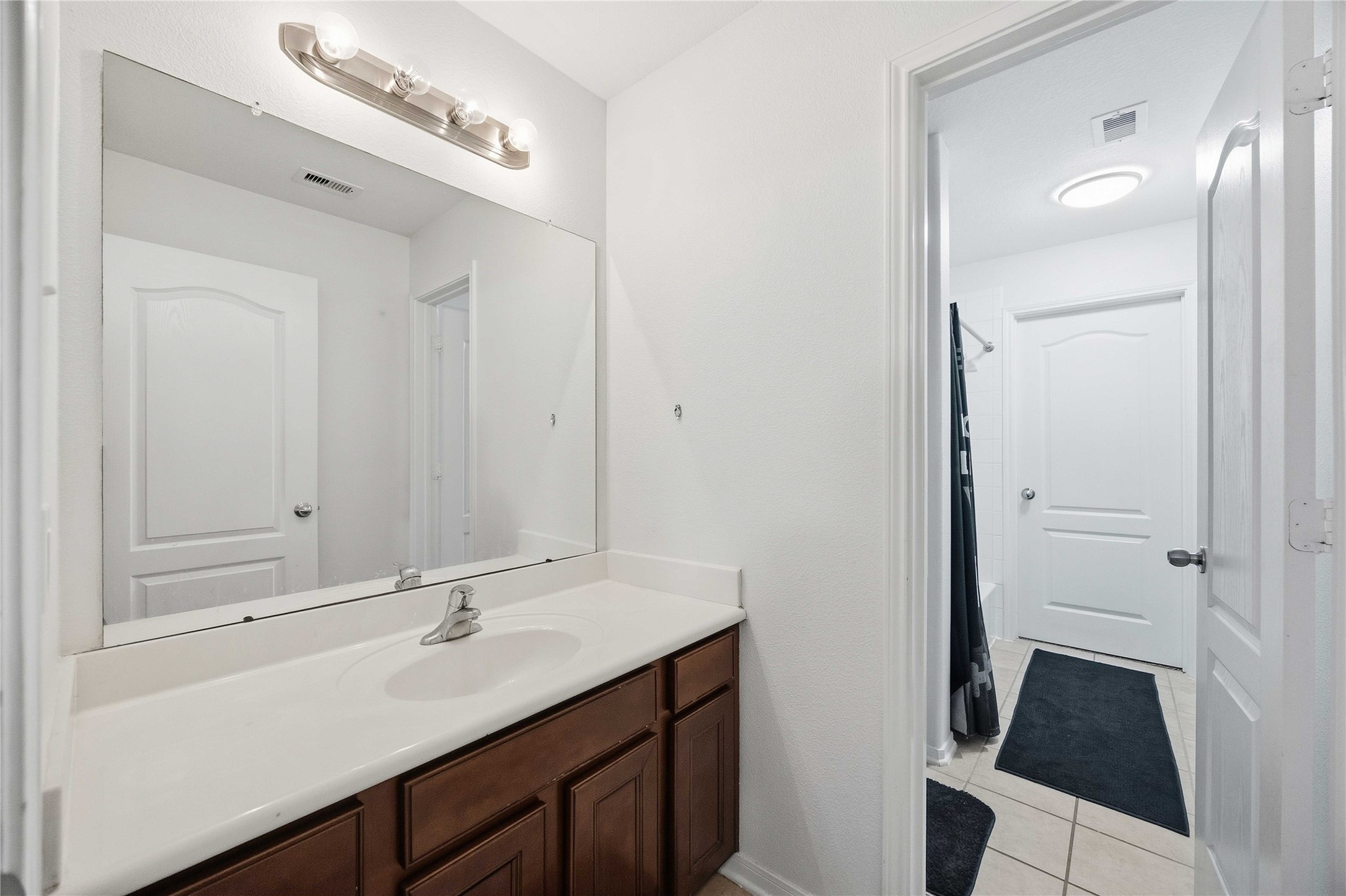 2526 Crystal Shore Drive Property Photo 43