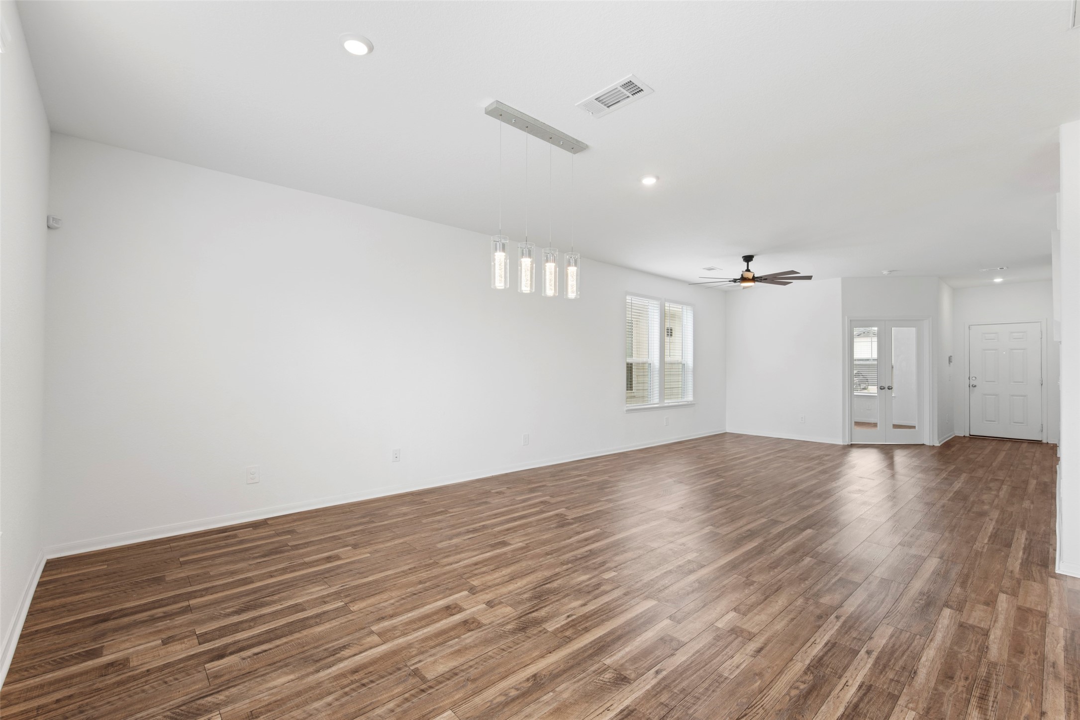 5730 Finely Run Street Property Photo 13