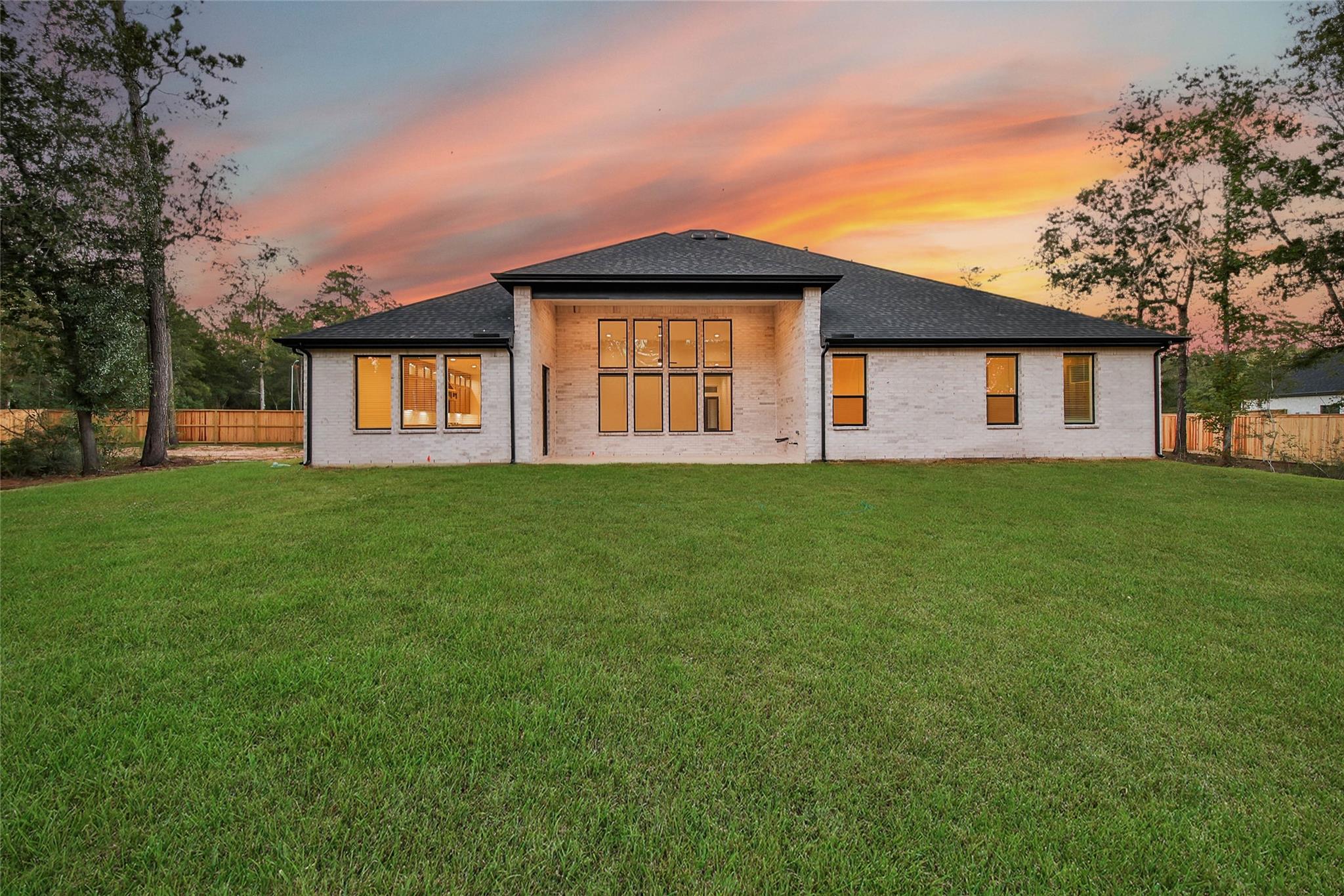 359 Louvenia Court, Pinehurst Tx 77362 Property Photo 42