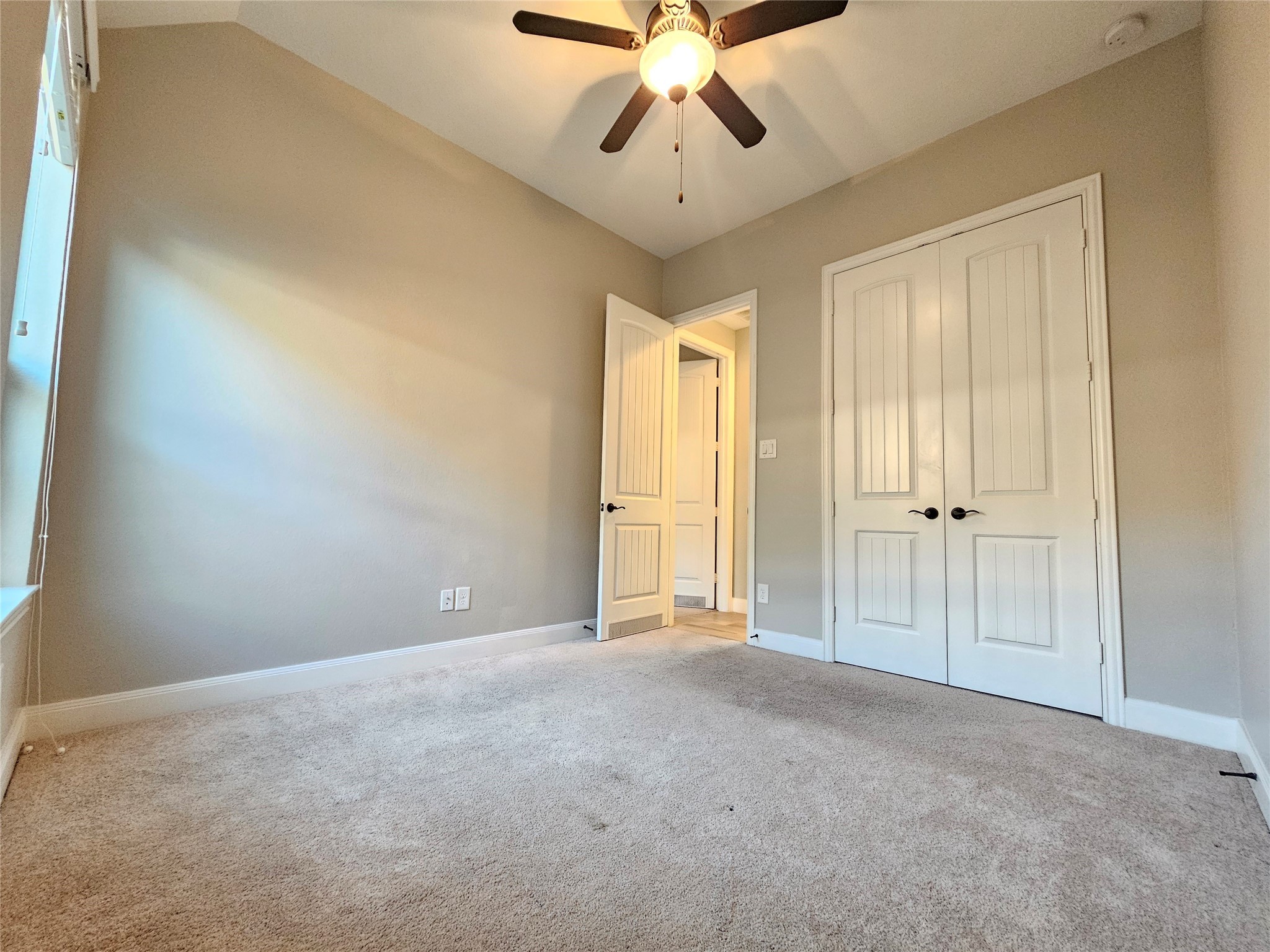 9511 Jayci Hills Lane Property Photo 13