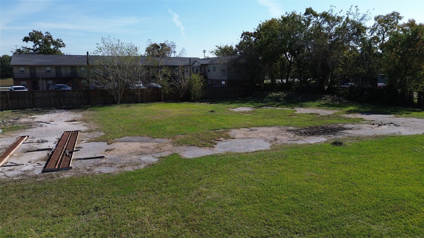 1500 N Alexander Drive Property Photo 7