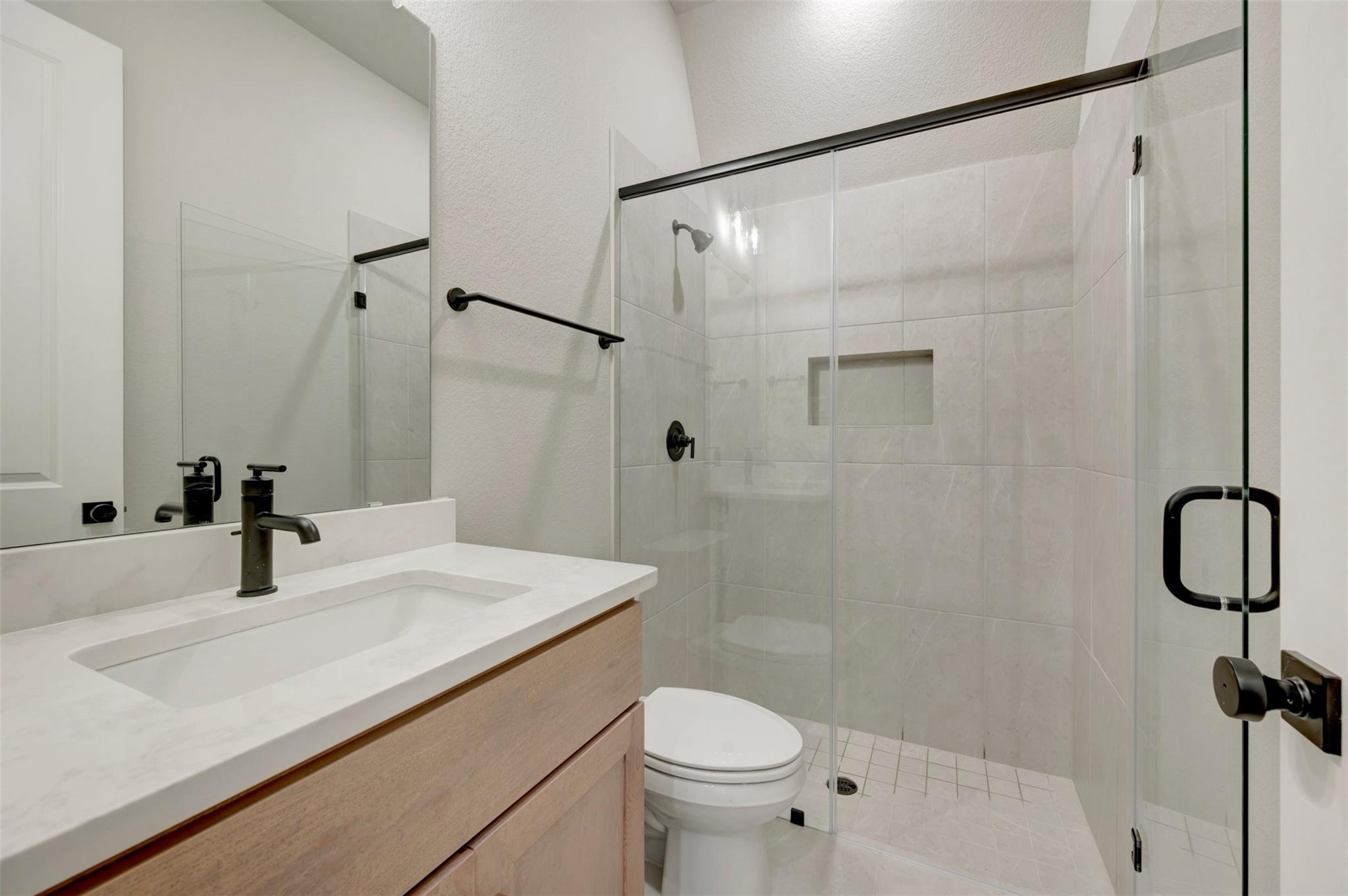 2115 Peaceful Point Property Photo 16