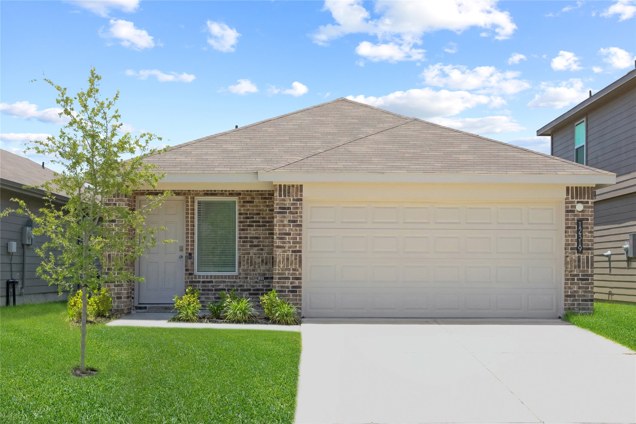 12319 Tranquil Pines Drive Property Photo 1
