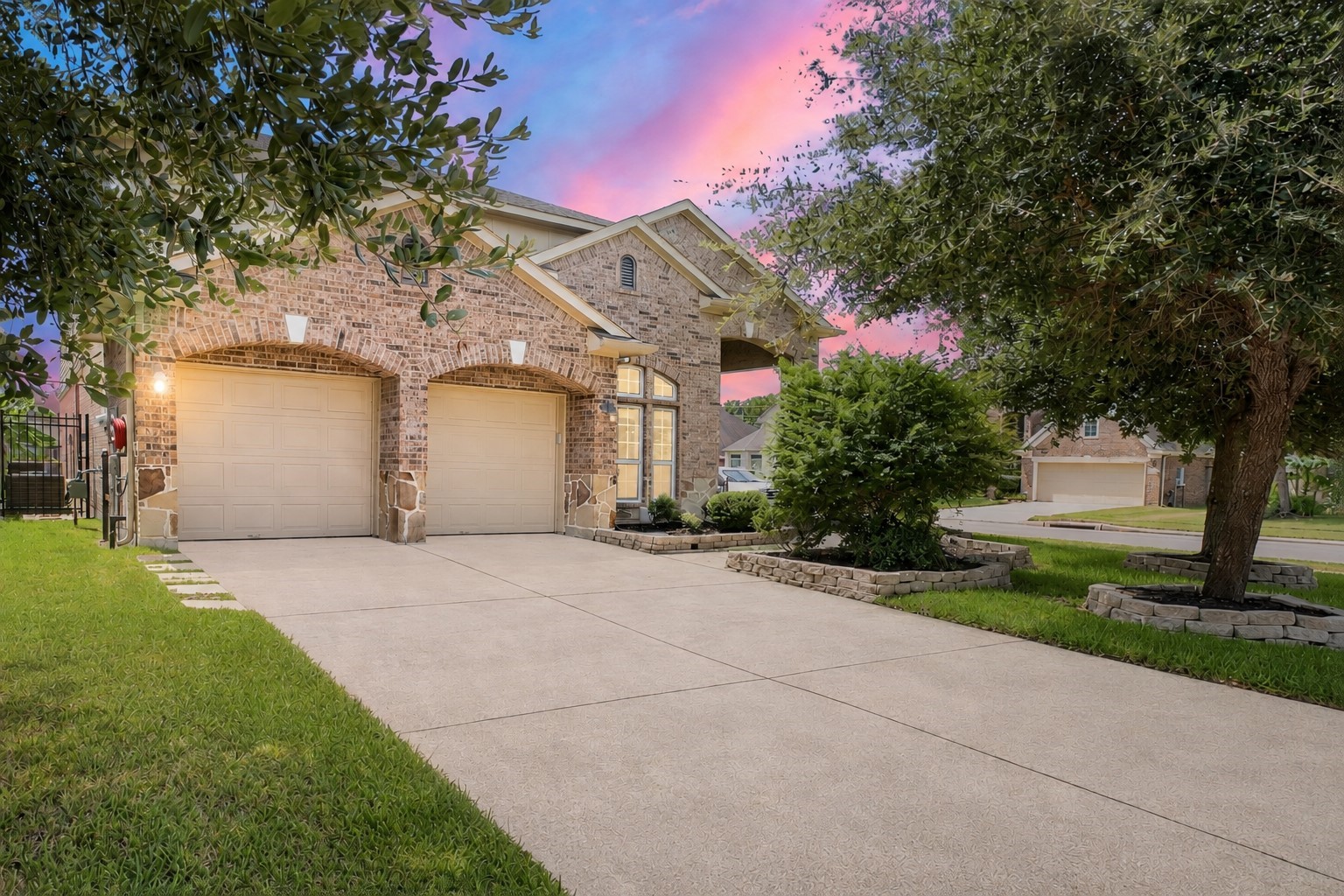 4035 Brindisi Court Property Photo 3