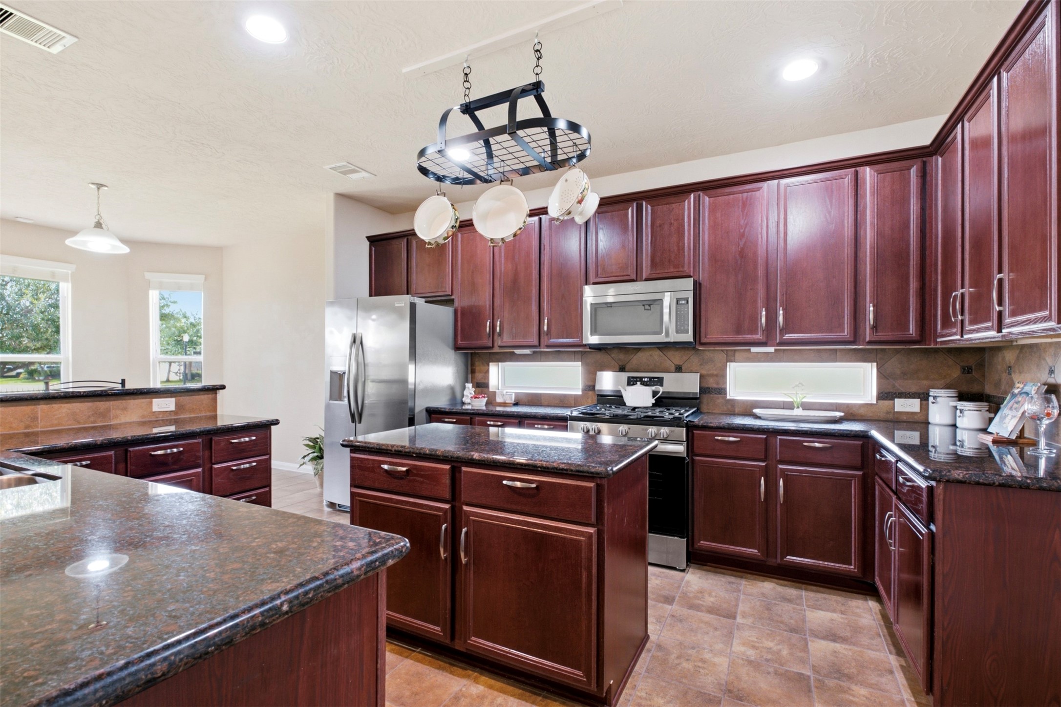 4035 Brindisi Court Property Photo 9