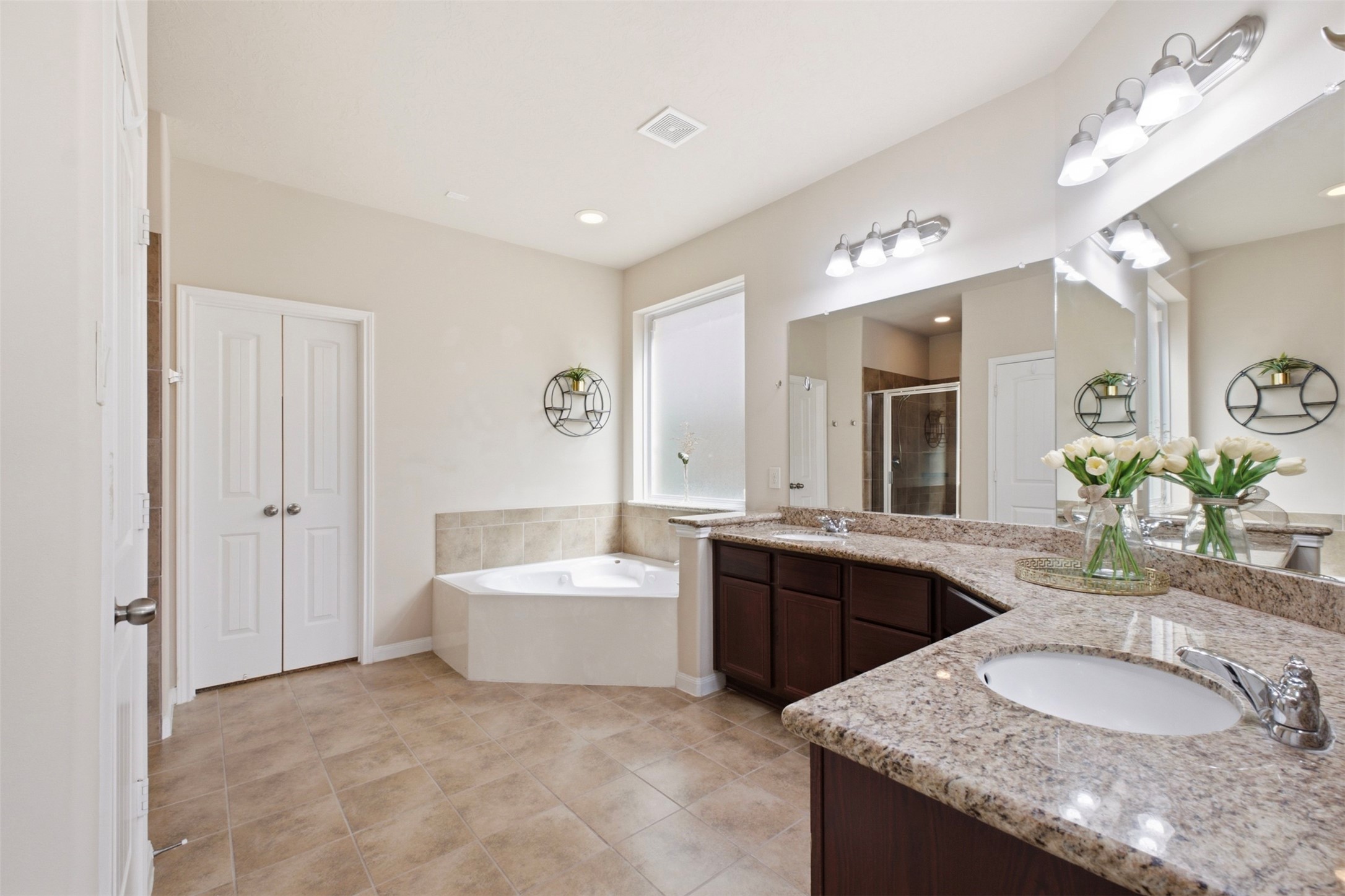 4035 Brindisi Court Property Photo 21