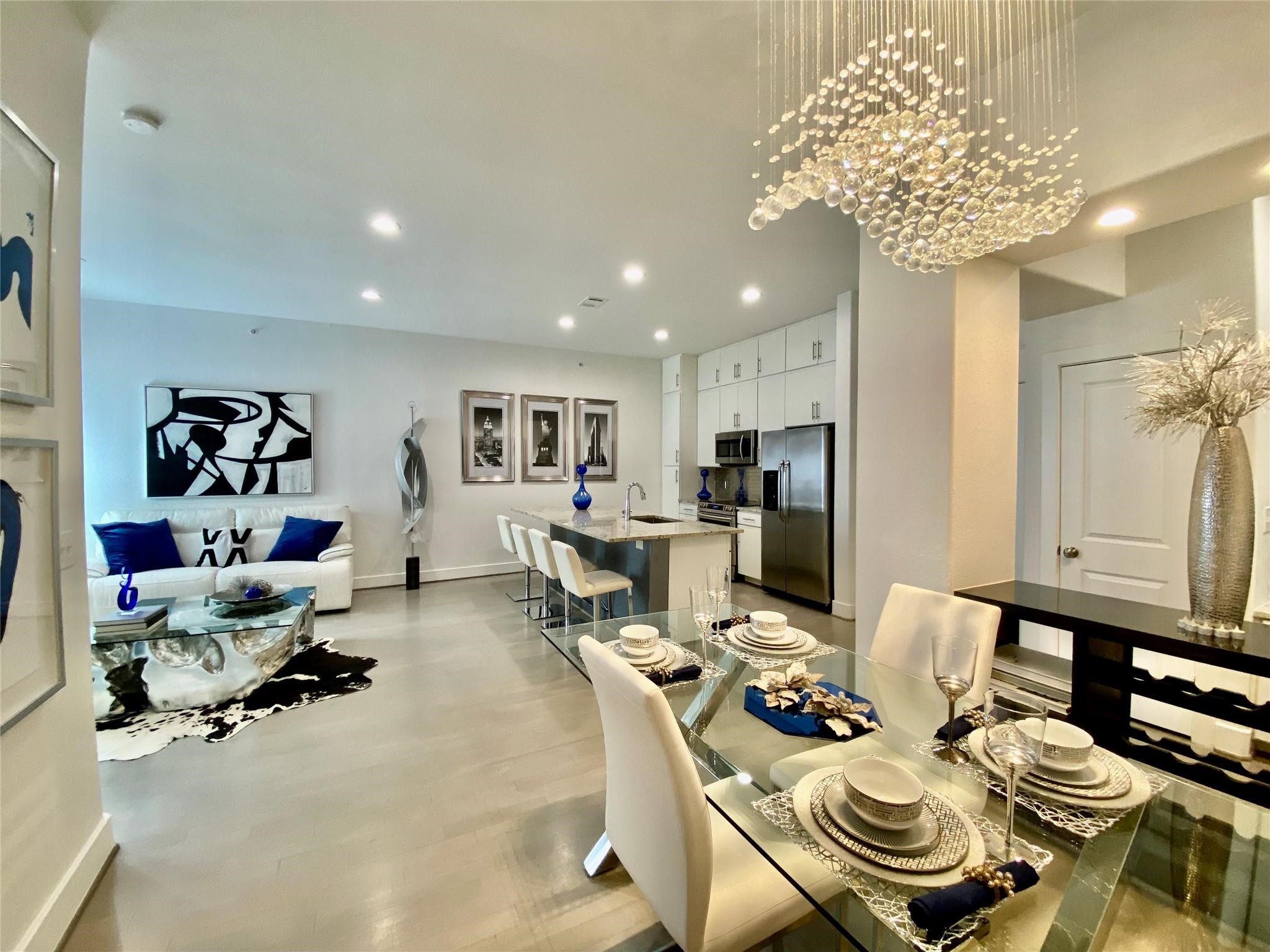 1901 Post Oak Boulevard 3503 Property Photo 1