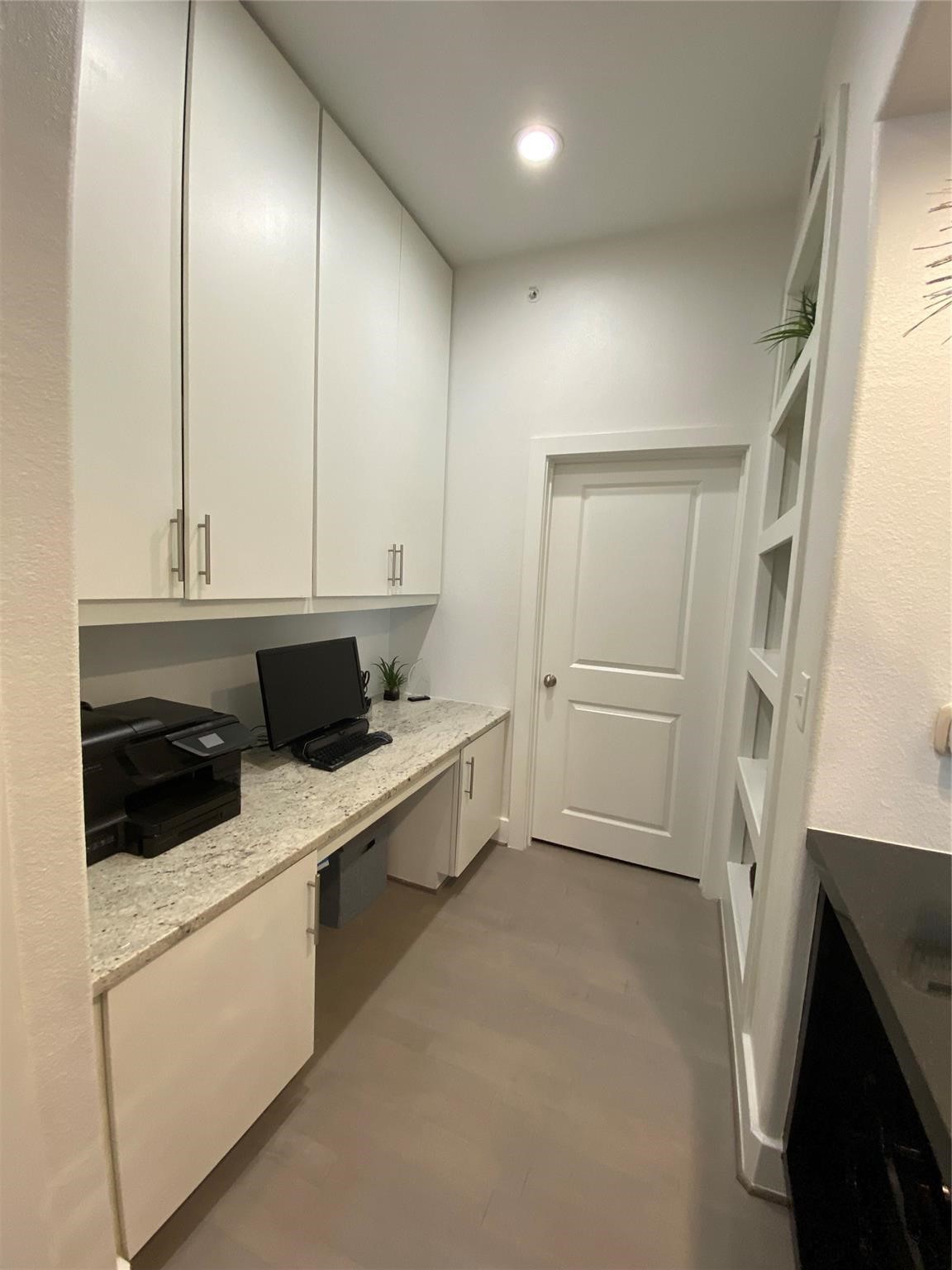 1901 Post Oak Boulevard 3503 Property Photo 8