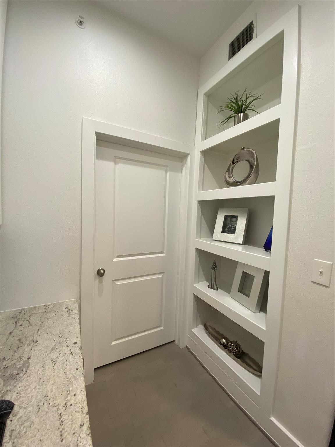 1901 Post Oak Boulevard 3503 Property Photo 9
