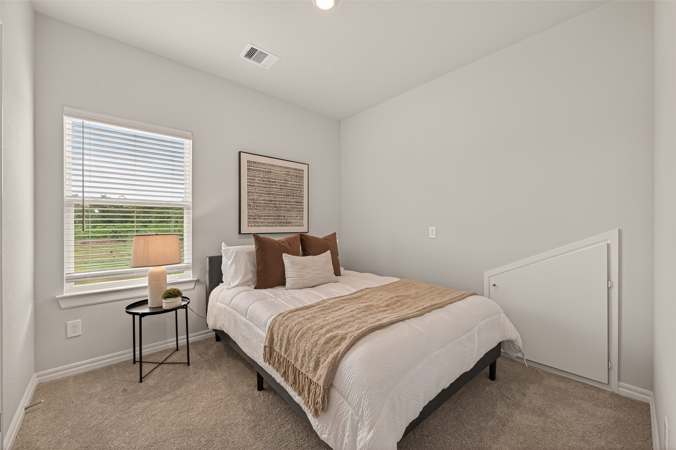 25569 Roy Rogers Road Property Photo 25