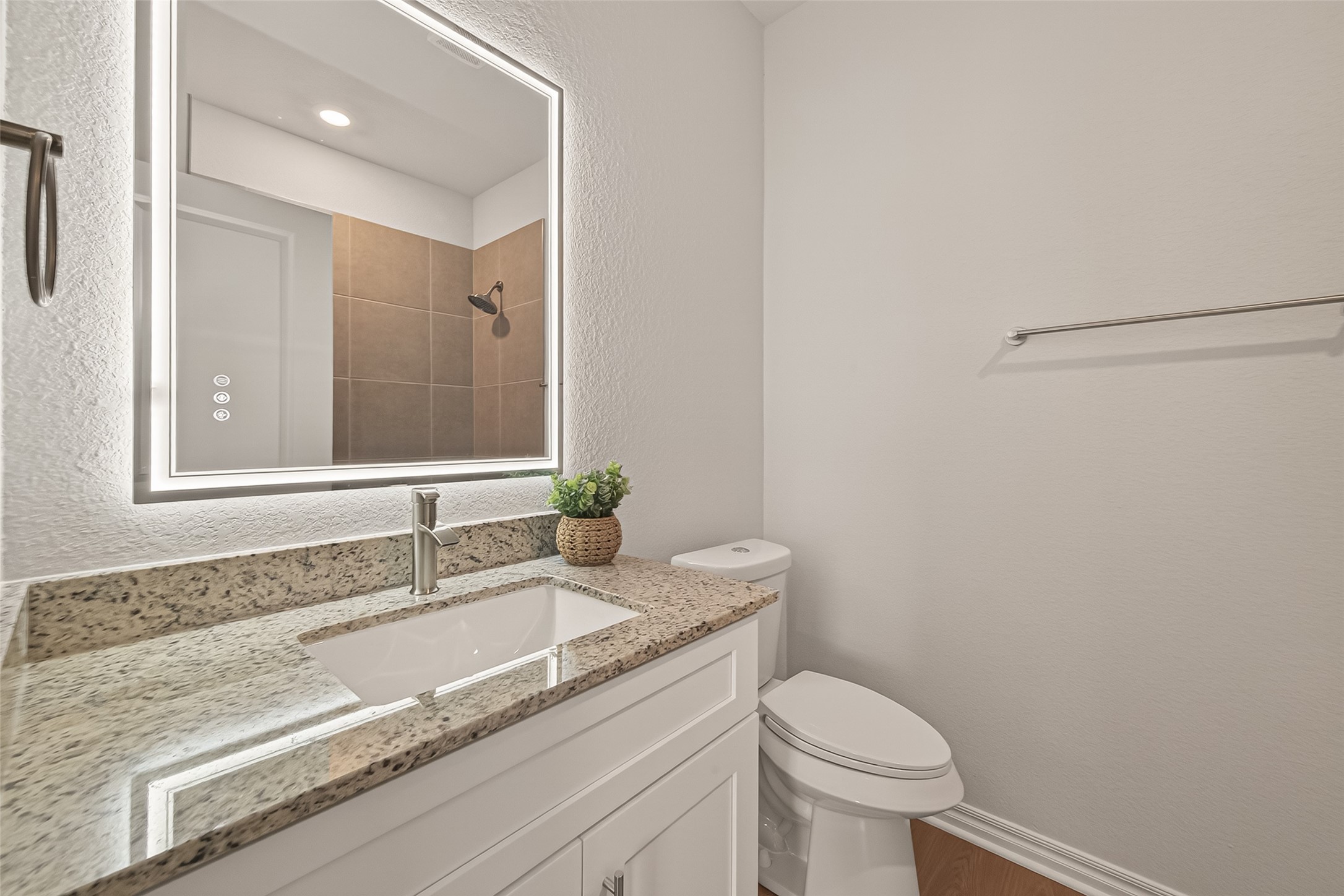 25569 Roy Rogers Road Property Photo 26