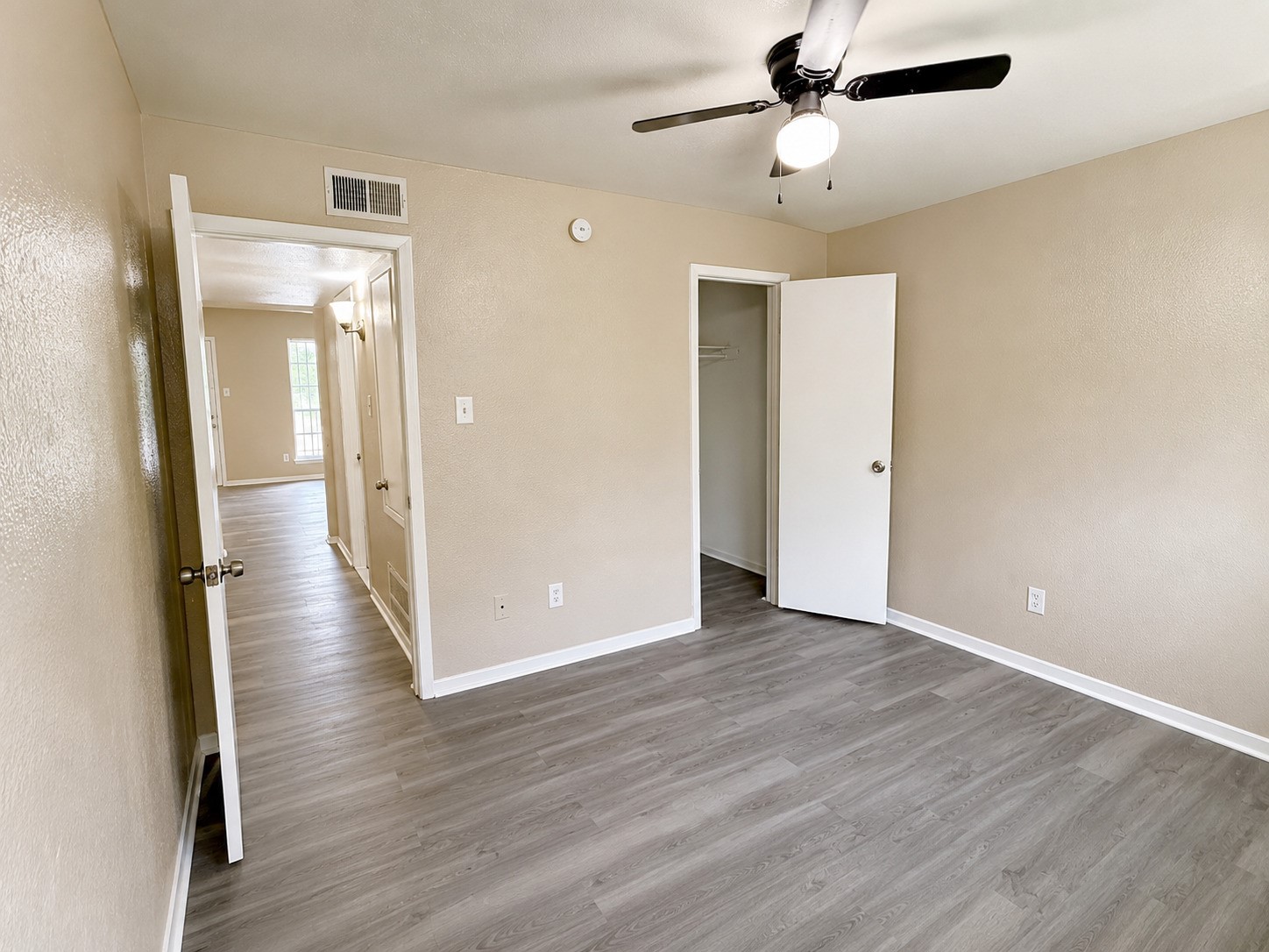 7301 Jensen 10 Property Photo 2
