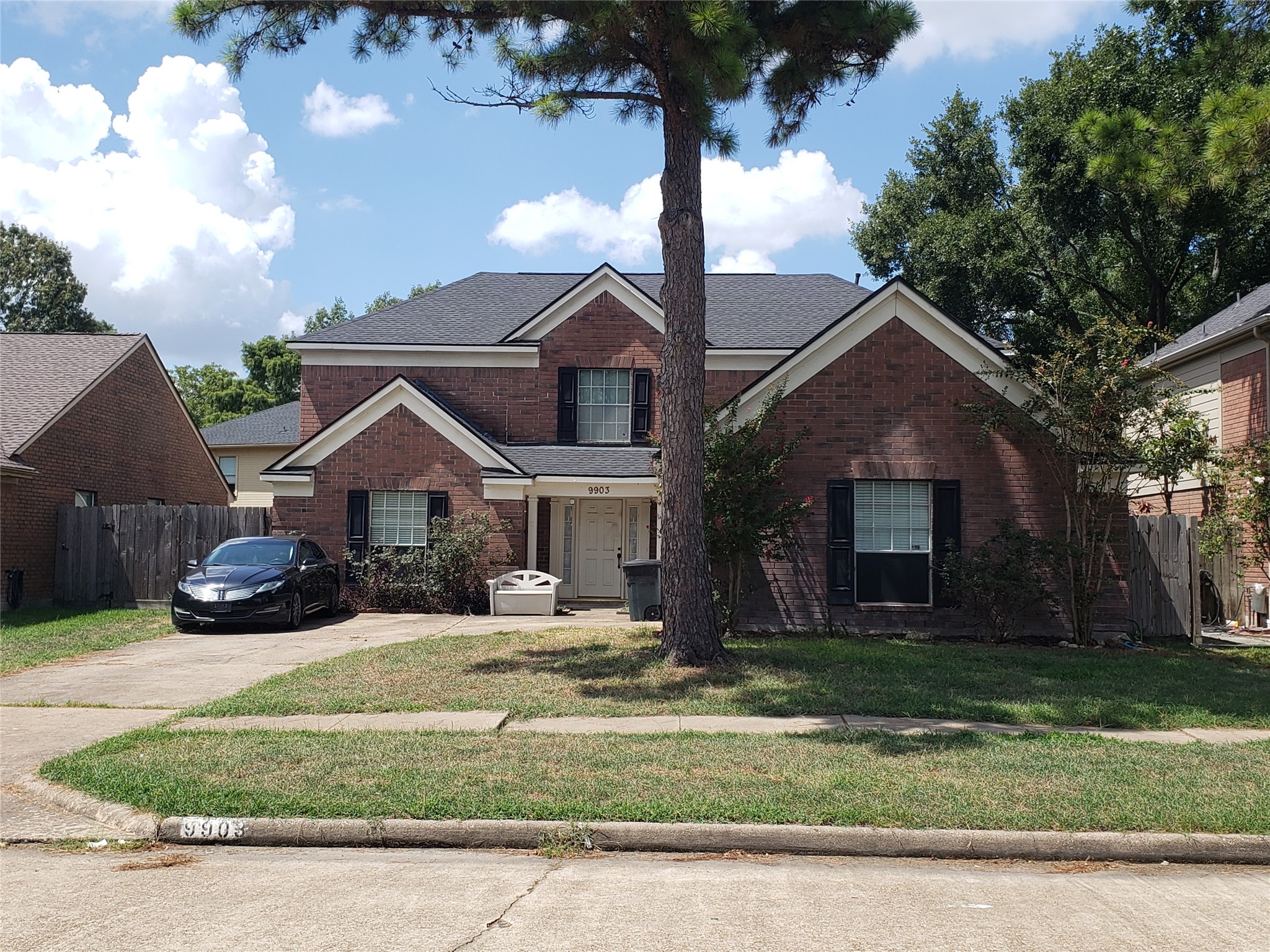 9903 Arrowgrass Drive Property Photo 1