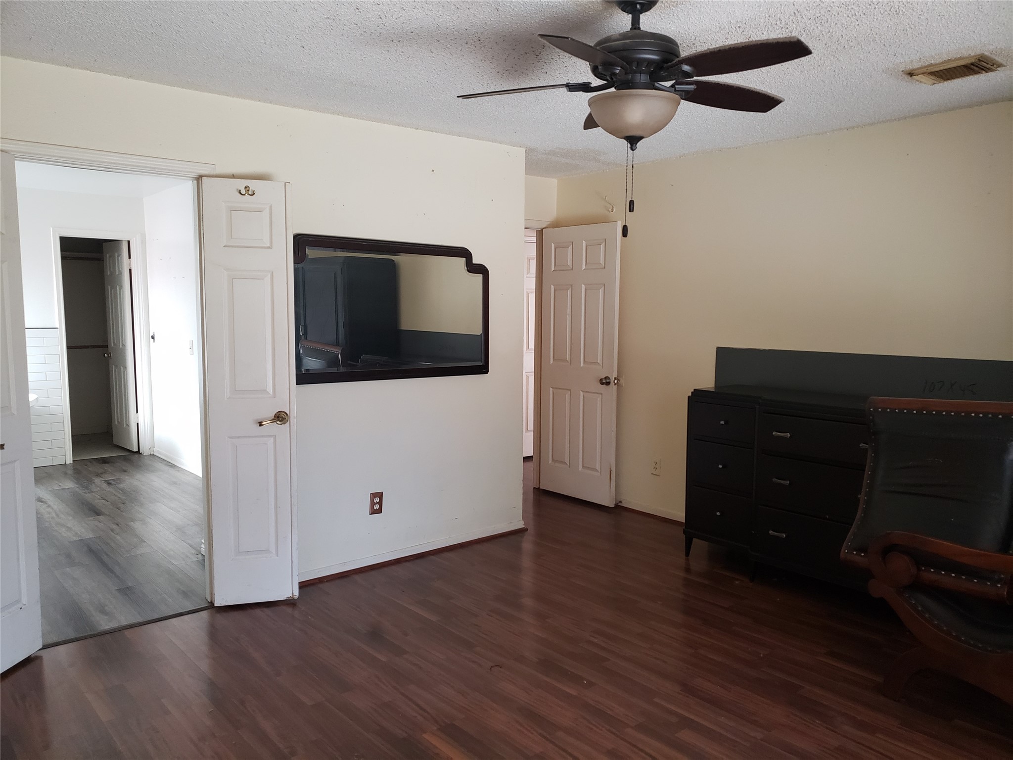 9903 Arrowgrass Drive Property Photo 9