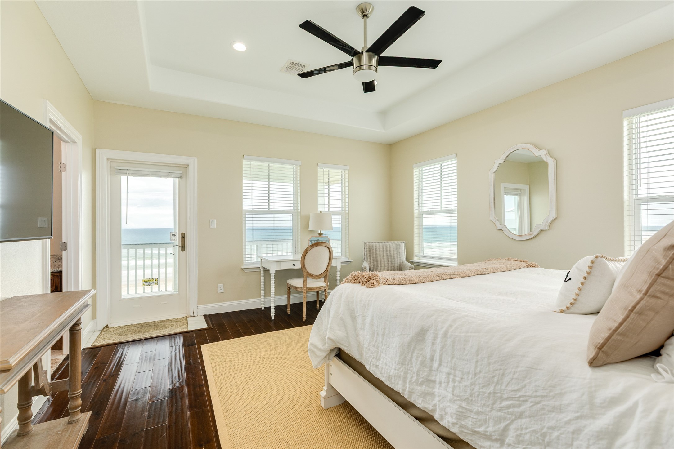 12035 Sand Dollar Beach Drive Property Photo 12