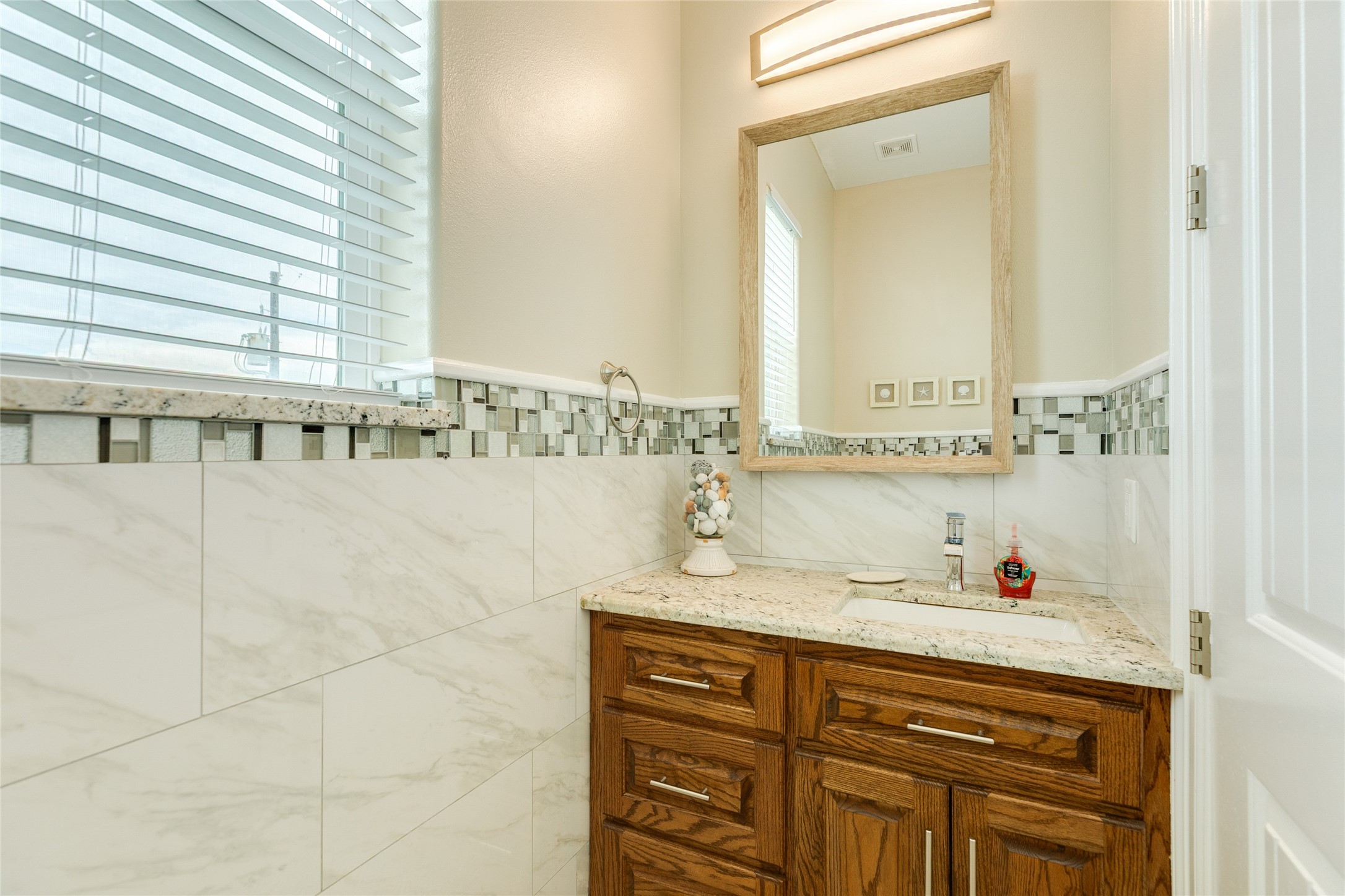 12035 Sand Dollar Beach Drive Property Photo 22