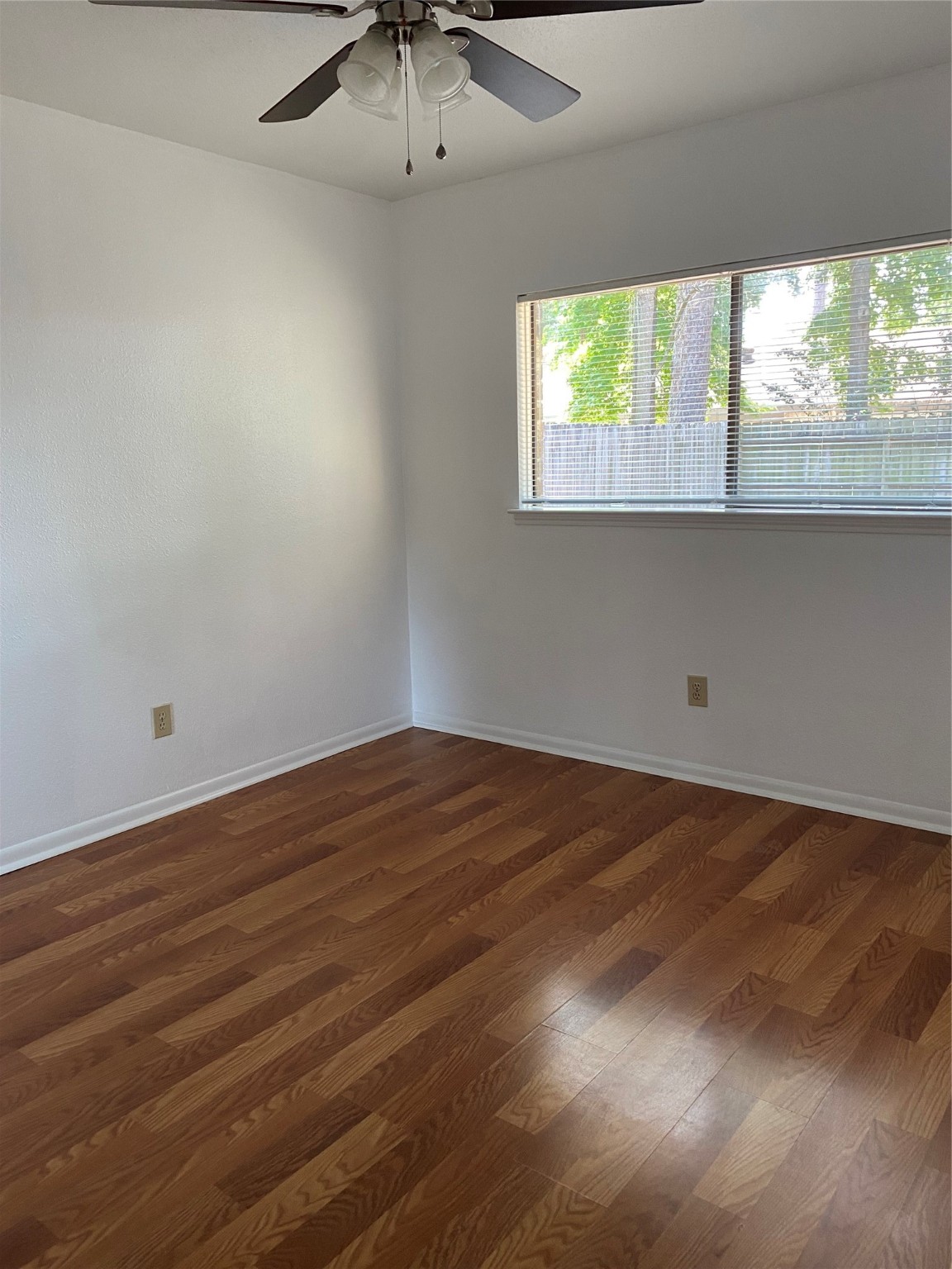 2714 Sherwood Hollow Lane Property Photo 8