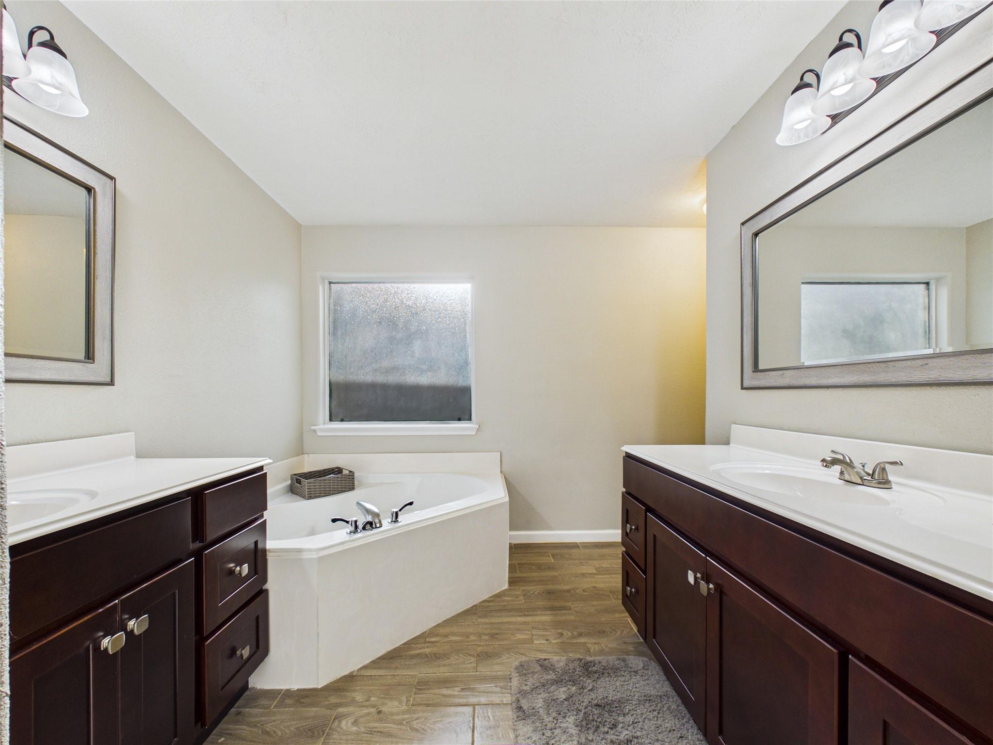 9022 Barracuda Drive Property Photo 22