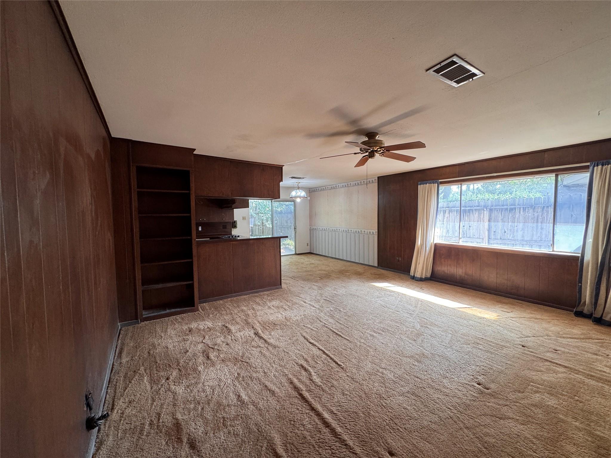 5542 Cheena Drive, Houston Tx 77096 Property Photo 3