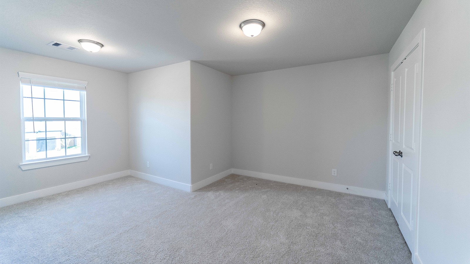 2368 Seaglass Terrace Drive Property Photo 3