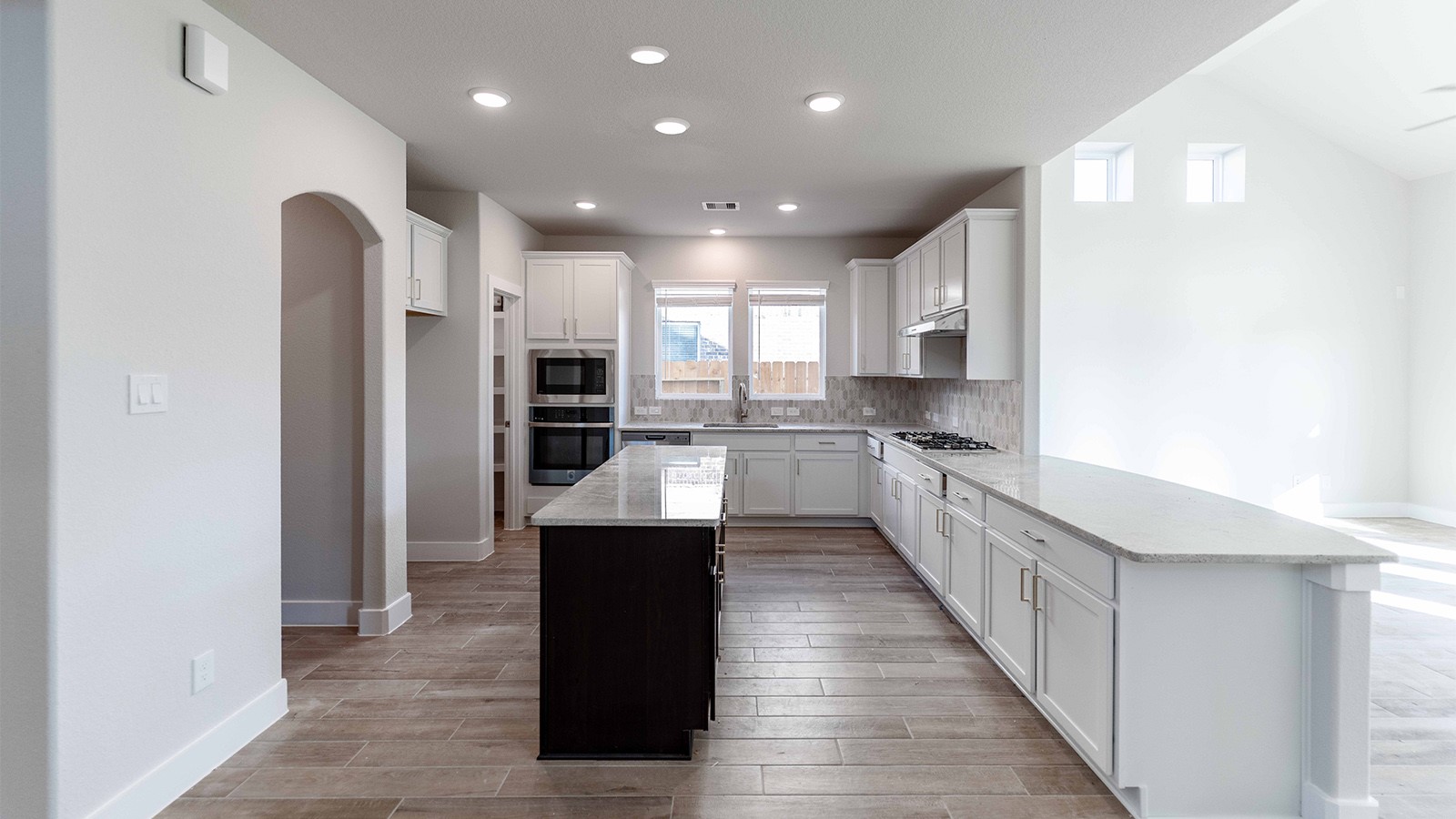 2368 Seaglass Terrace Drive Property Photo 11