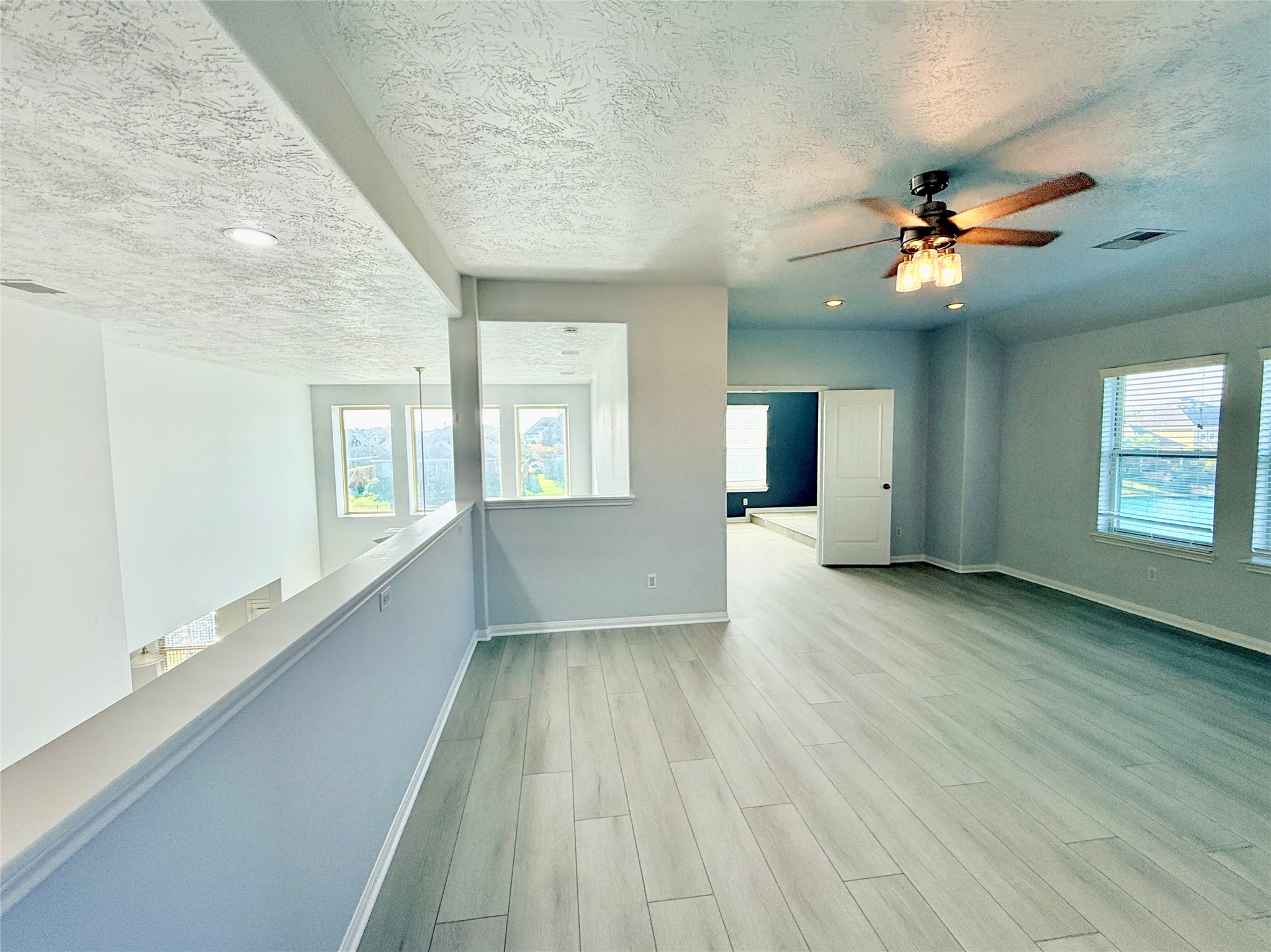3951 Amalfi Shores Court Property Photo 7