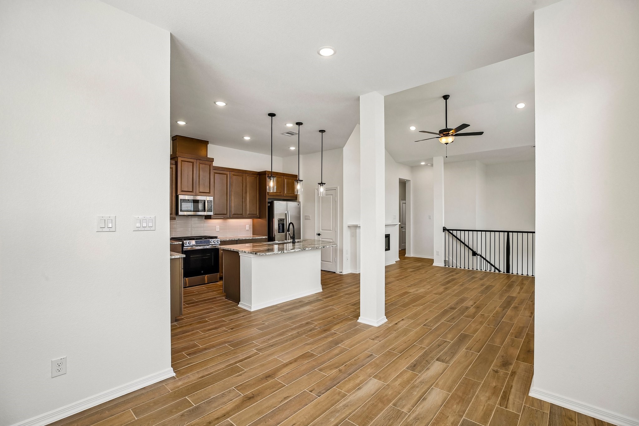 516 Water Ash Court Property Photo 12
